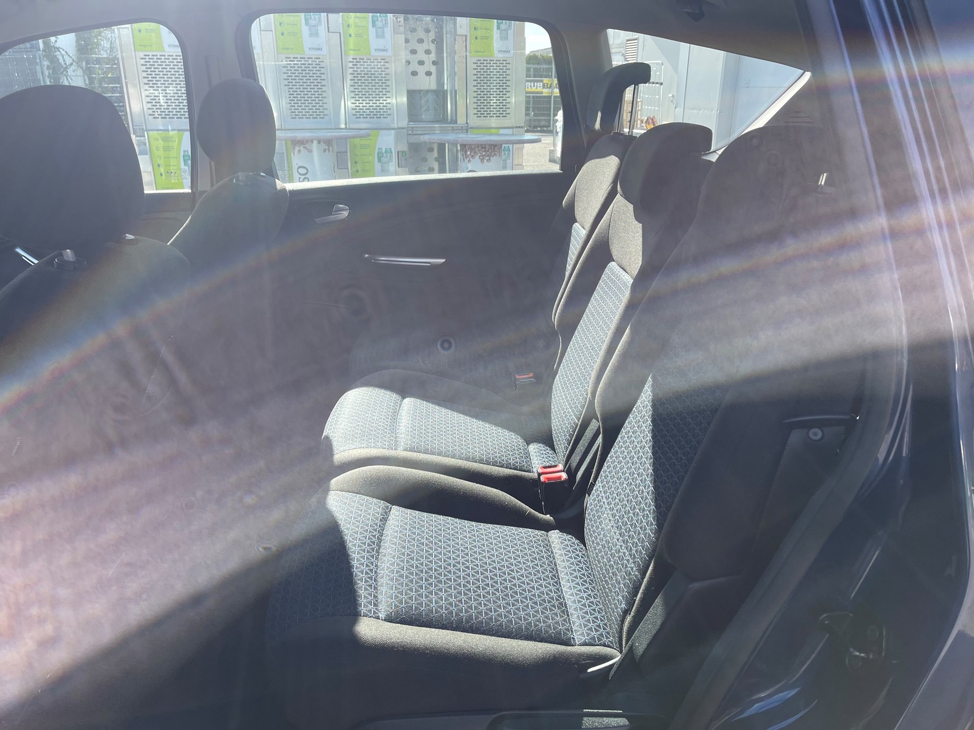 FORD S-Max 2.0i Ambiente-image-8