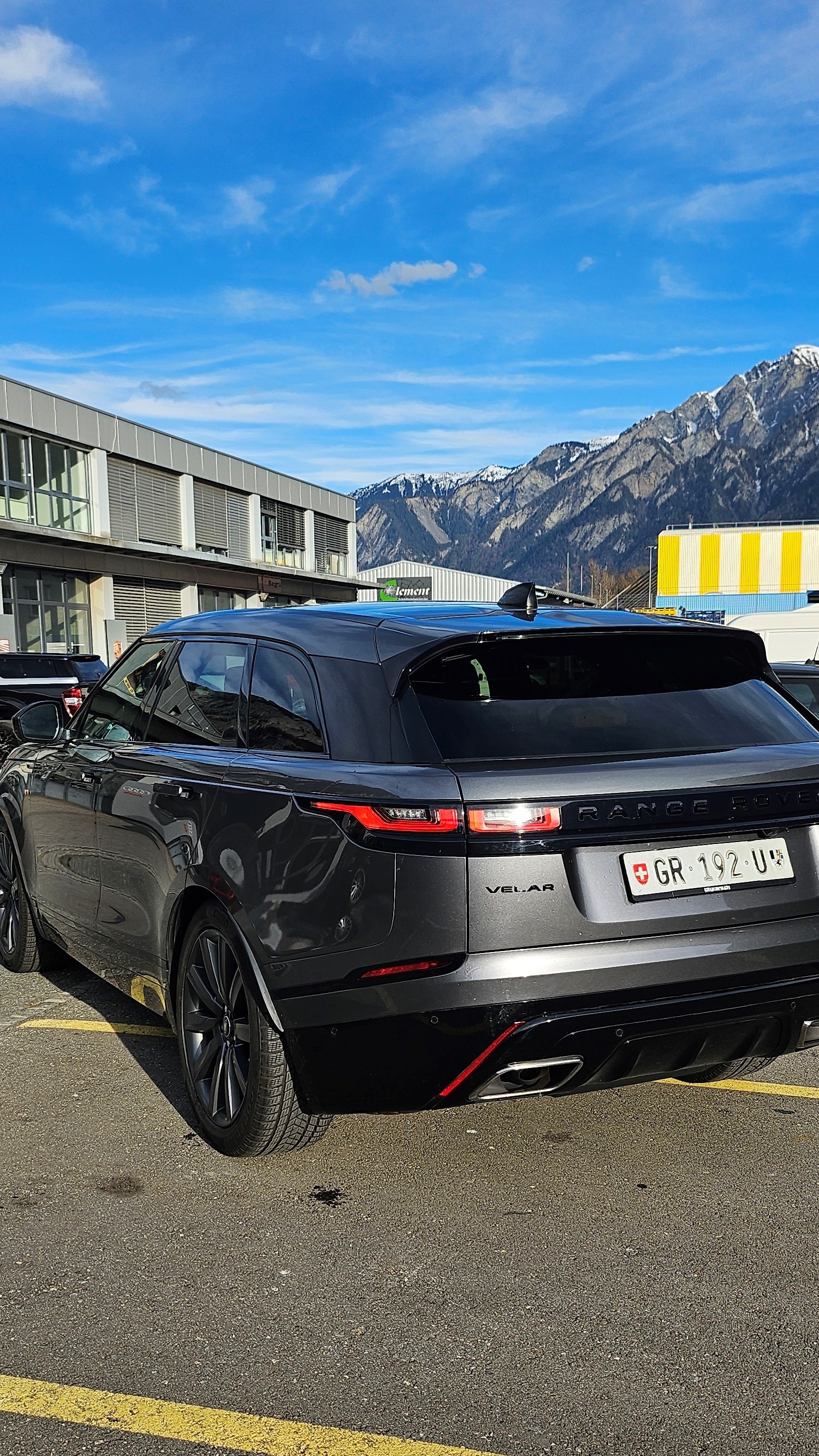LAND ROVER Range Rover Velar R-Dynamic P 300 HSE Automatic-image-1