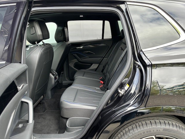 VW Tiguan 2.0 TDI SCR R-Line 4Motion DSG-image-8