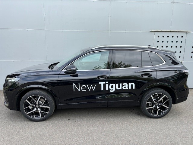 VW Tiguan 2.0 TDI SCR R-Line 4Motion DSG-image-1