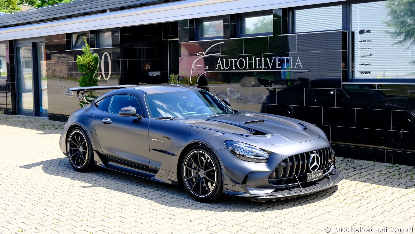 MERCEDES-BENZ GT Black Series-image-2