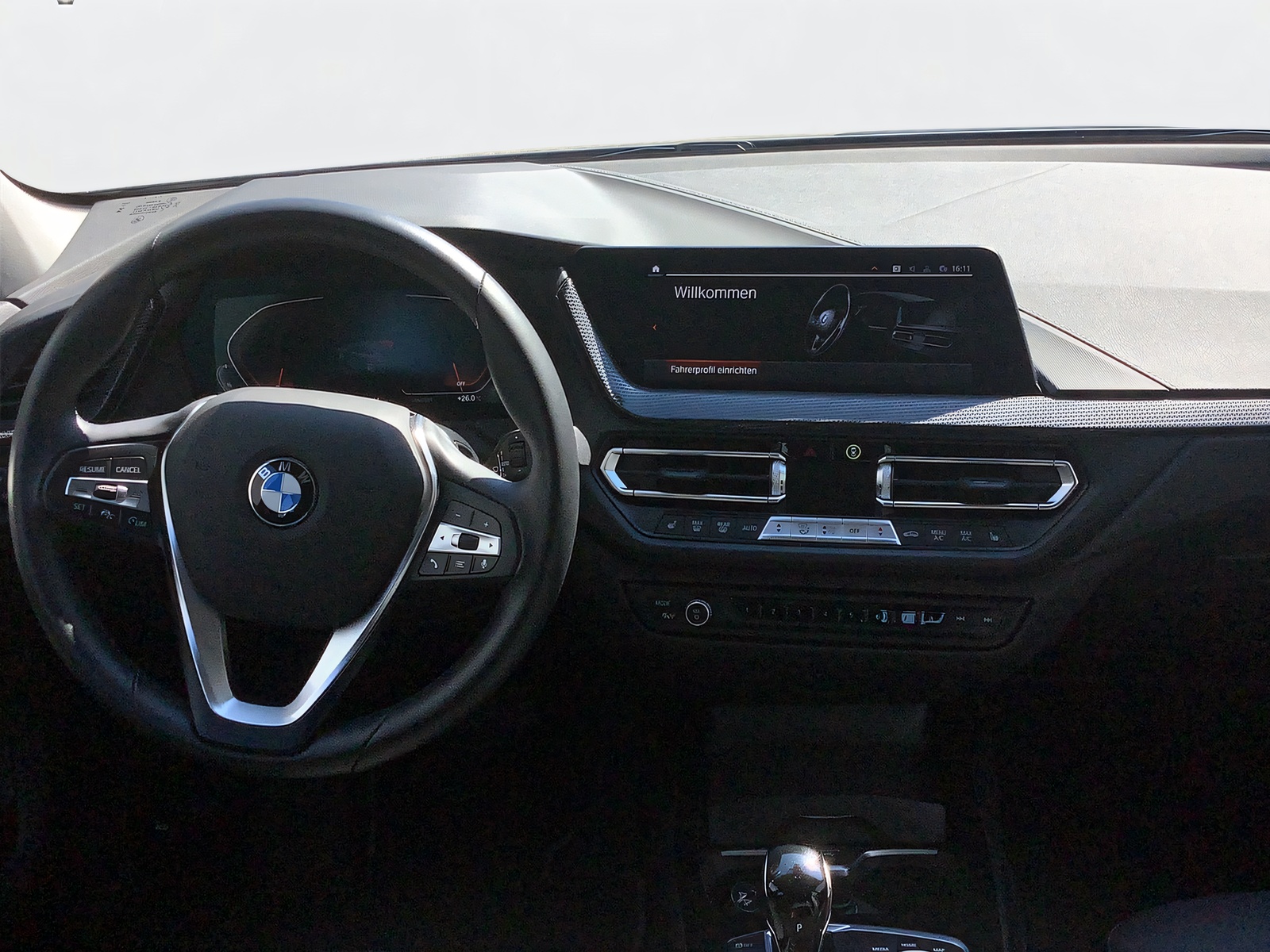 BMW 120d xDrive Steptronic Sport Line-image-9