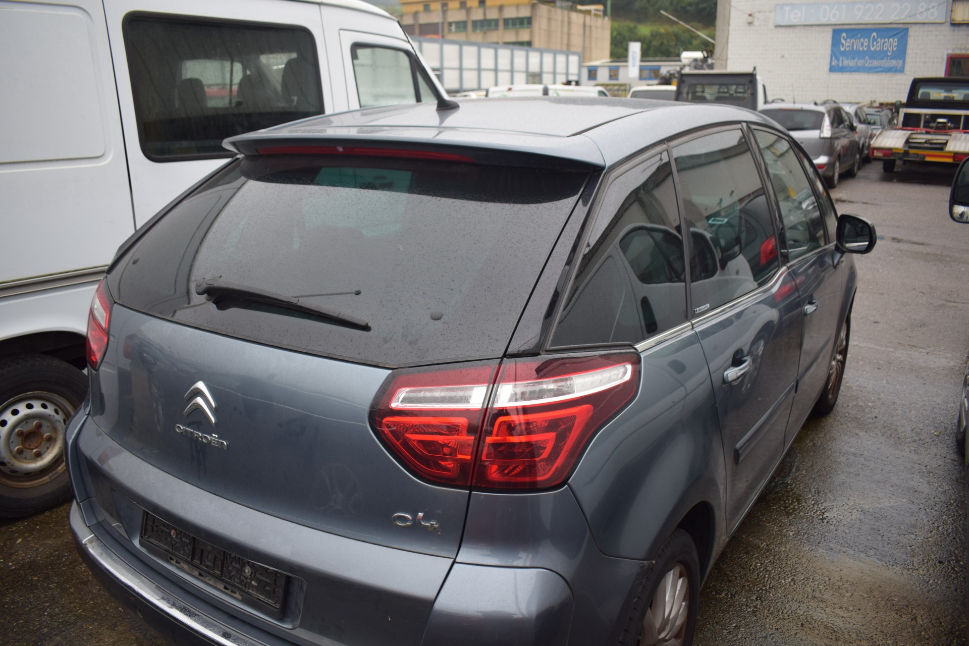 CITROEN C4 Picasso 1.6i 16V THP Exclusive BMP6-image-4