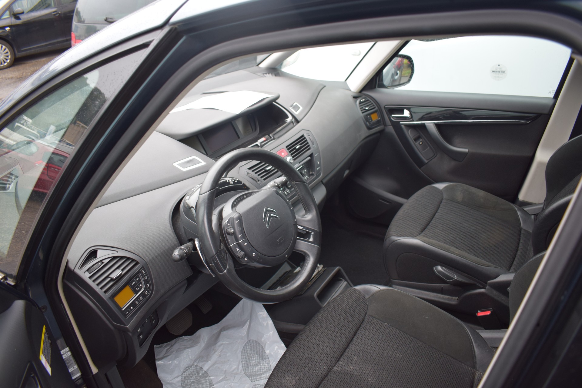 CITROEN C4 Picasso 1.6i 16V THP Exclusive BMP6-image-5