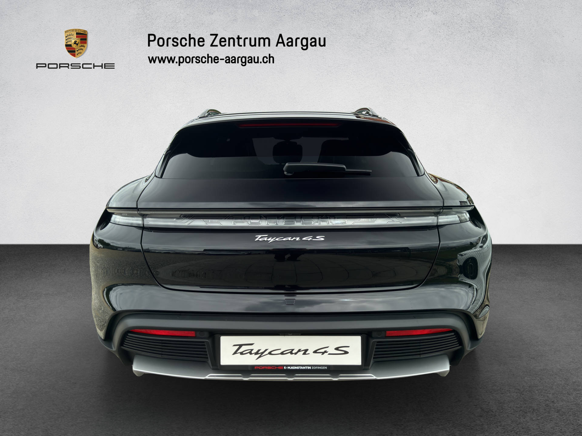 PORSCHE Taycan 4S Cross Turismo-image-4