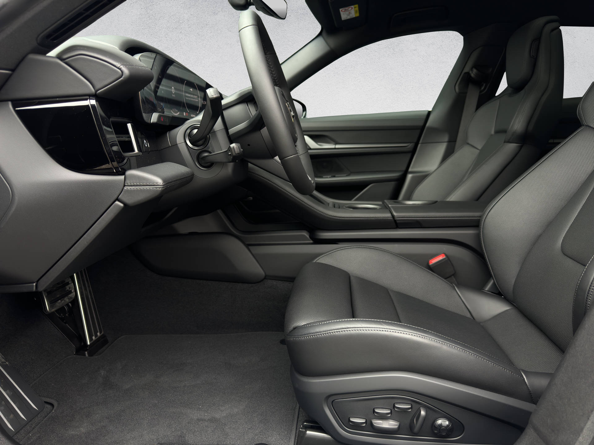 PORSCHE Taycan 4S Cross Turismo-image-6