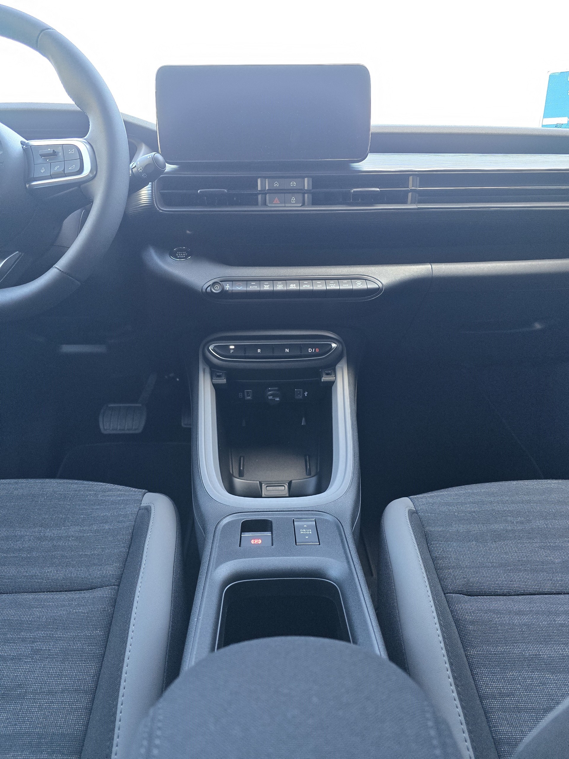 JEEP Avenger 54kWh Longitude Business-image-9
