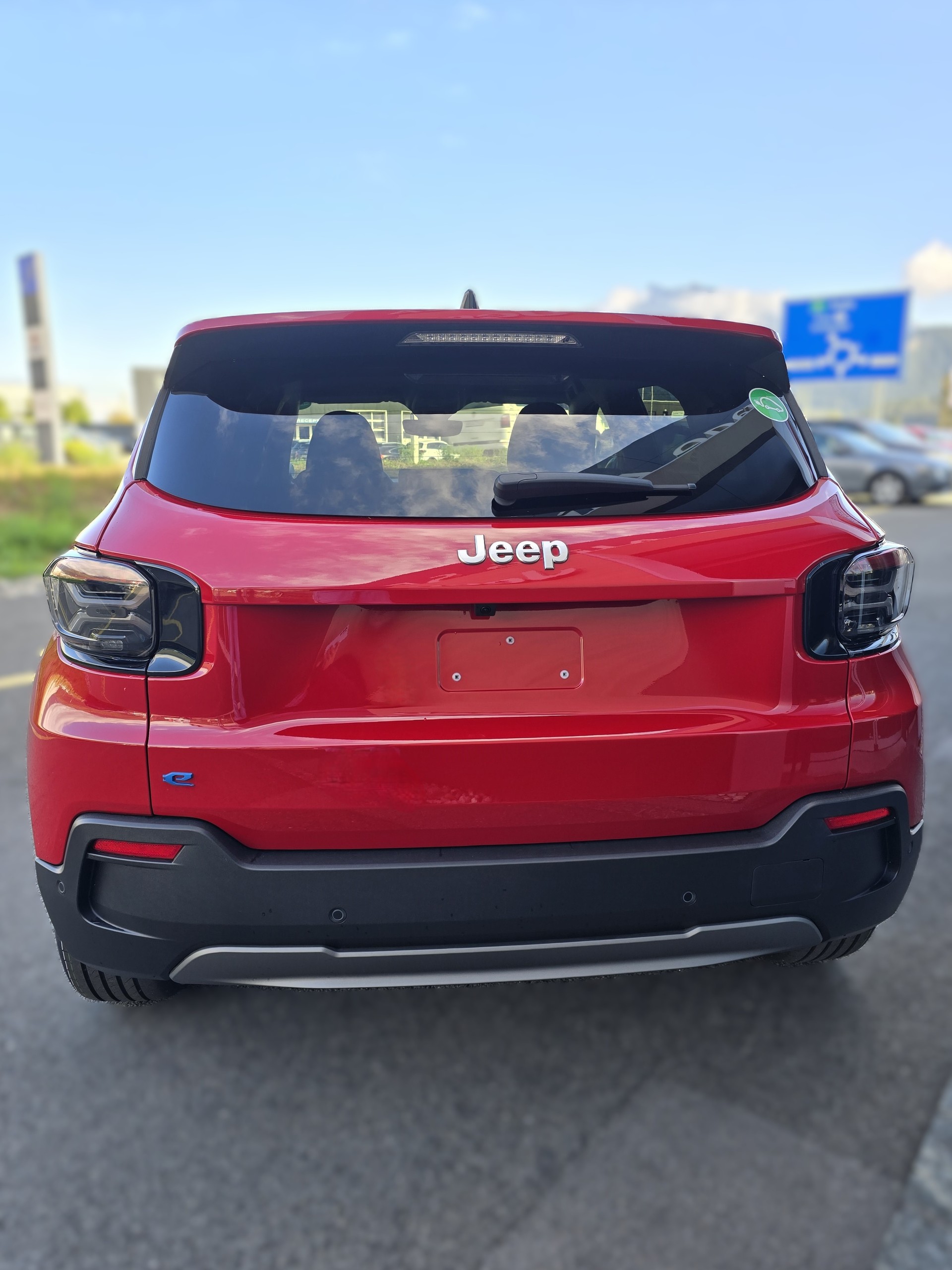 JEEP Avenger 54kWh Longitude Business-image-4