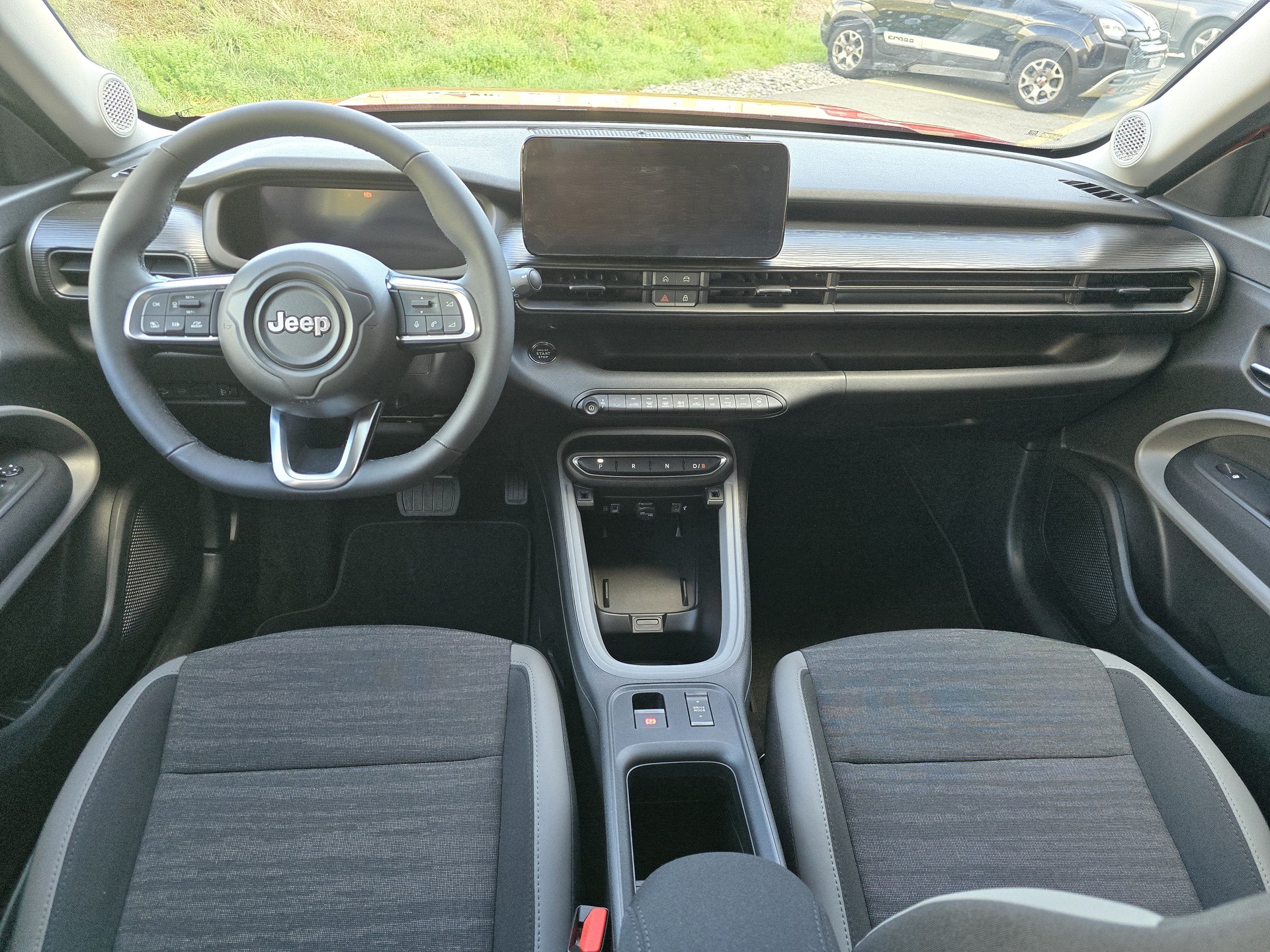 JEEP Avenger 54kWh Longitude Business-image-8