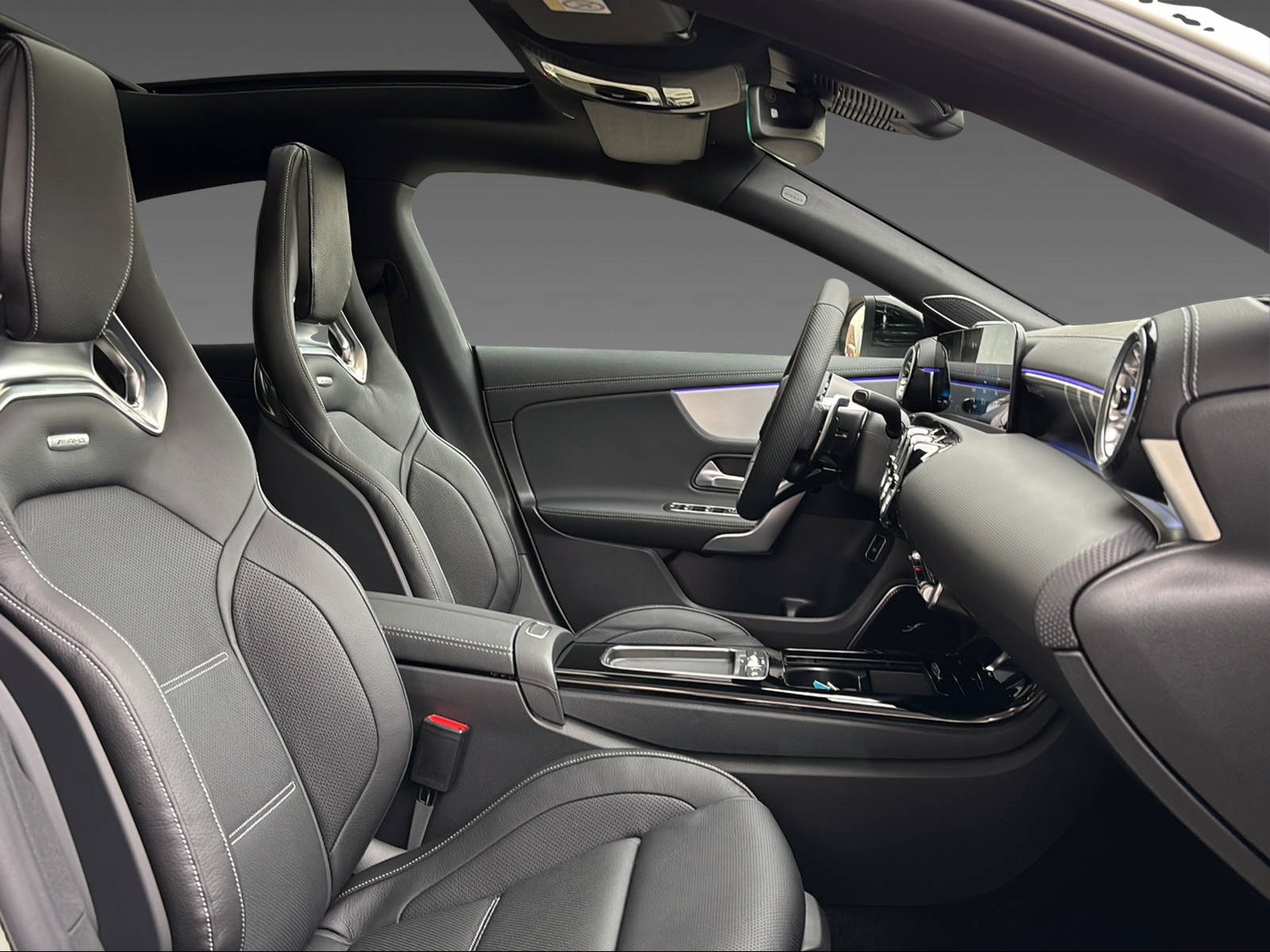 MERCEDES-BENZ CLA 35 AMG 4Matic 8G-DCT-image-7