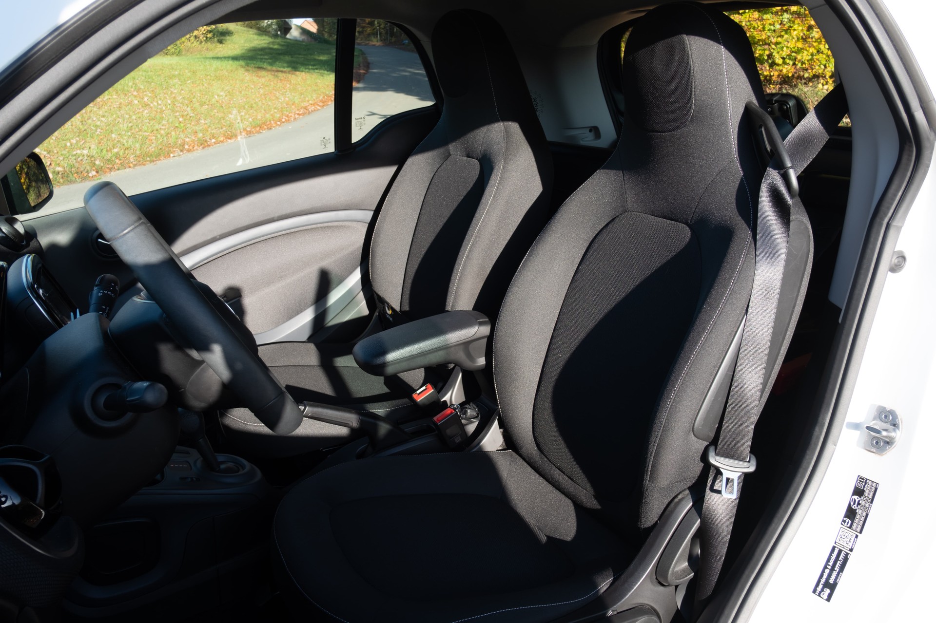 SMART fortwo-image-2