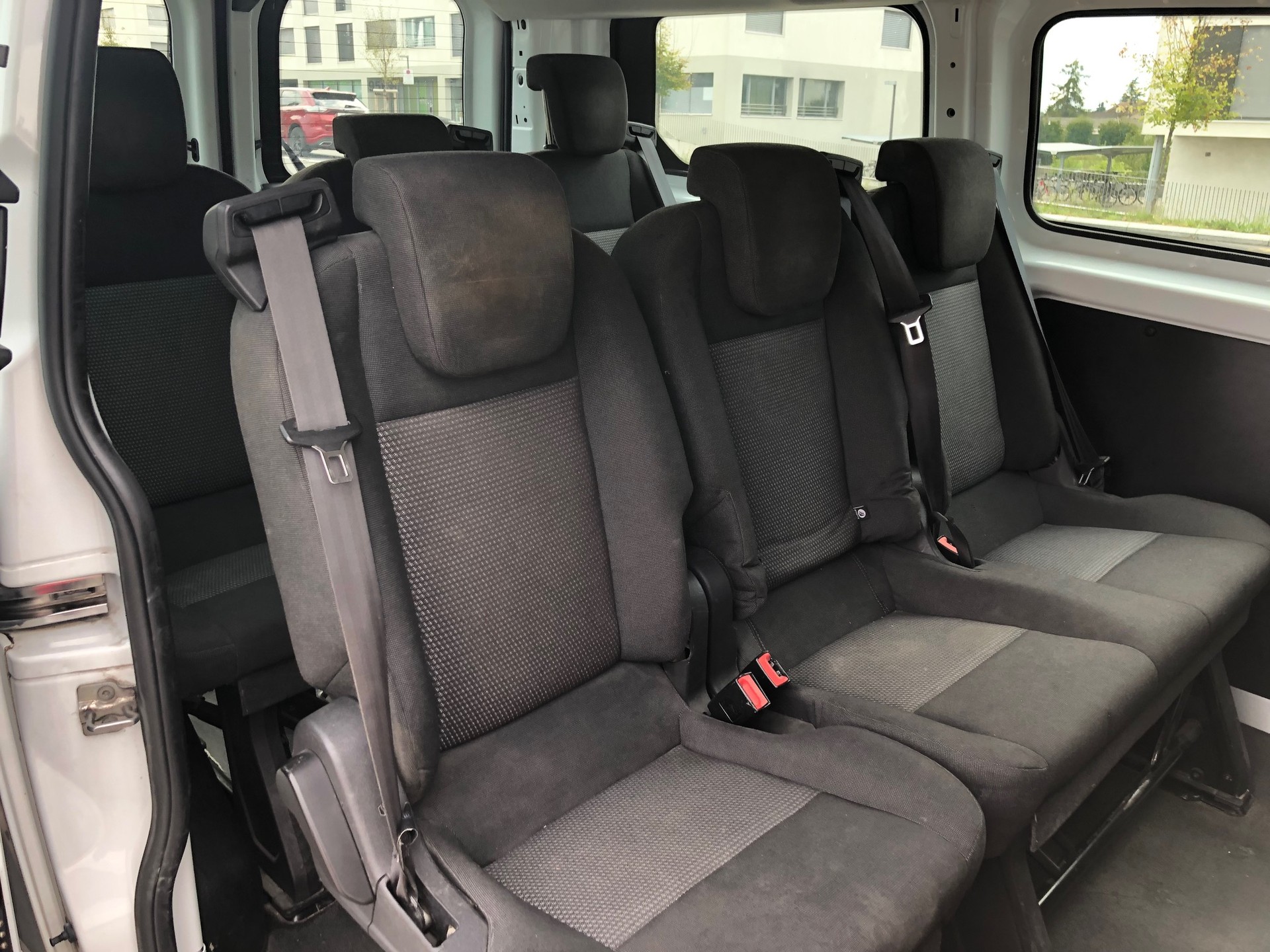 FORD Transit Custom 300 L1H1 Level 3 - 9 Places-image-24