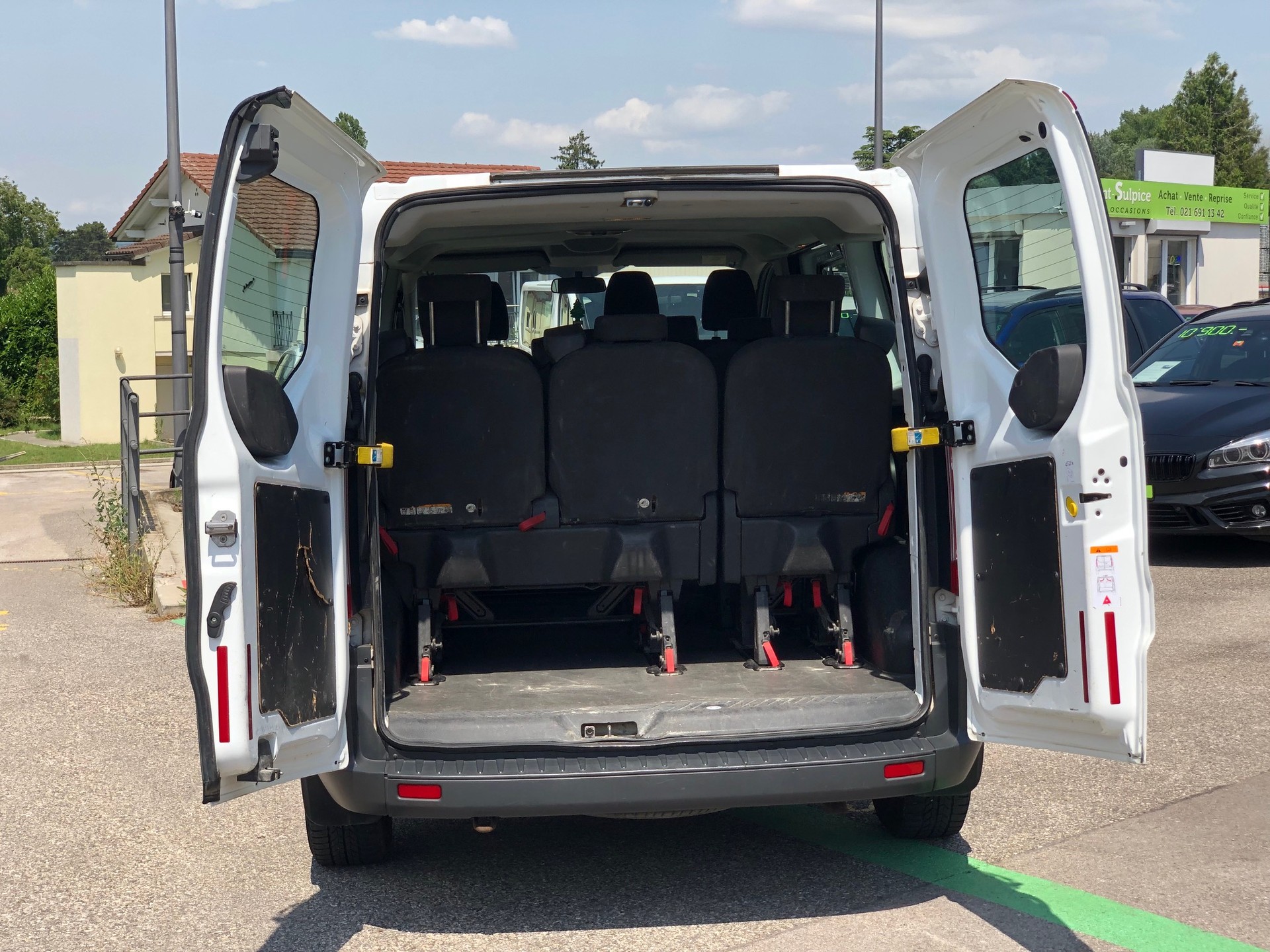 FORD Transit Custom 300 L1H1 Level 3 - 9 Places-image-20