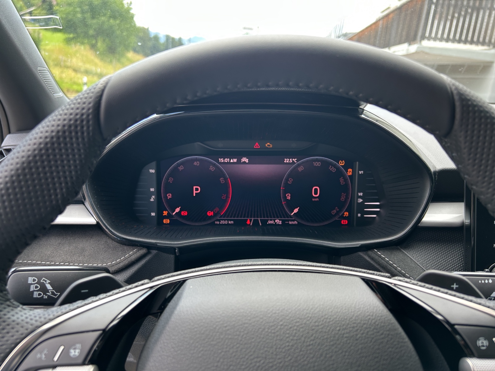 SKODA Fabia 1.0 TSI Dynamic DSG-image-8