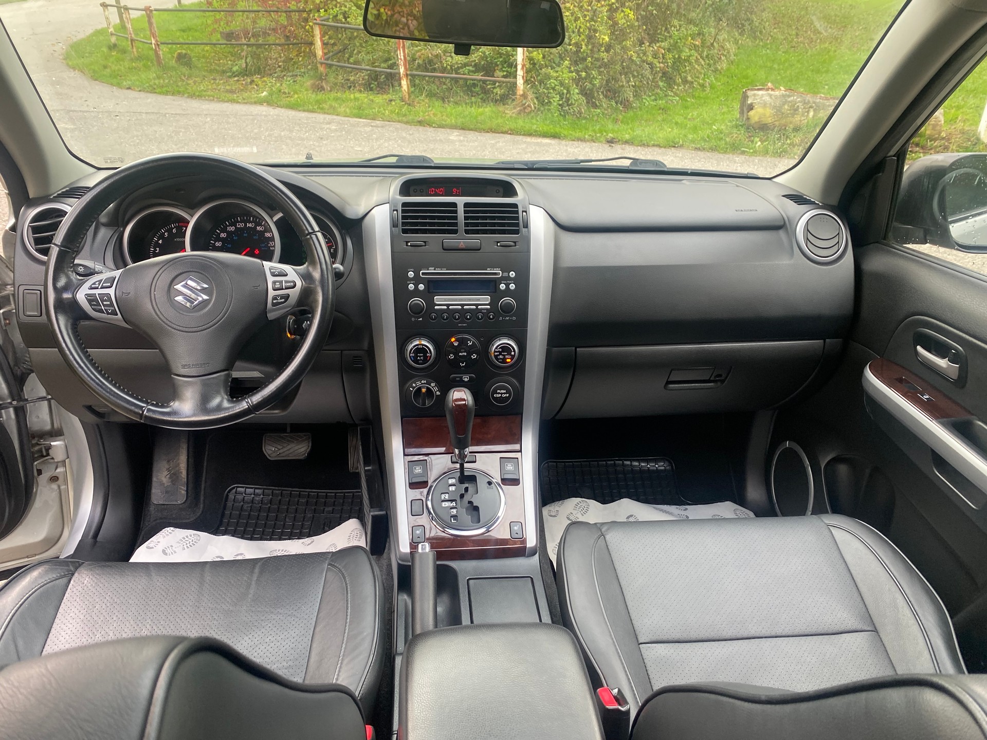PEUGEOT 3008 1.6 HDI Sport Pack EGS6-image-7