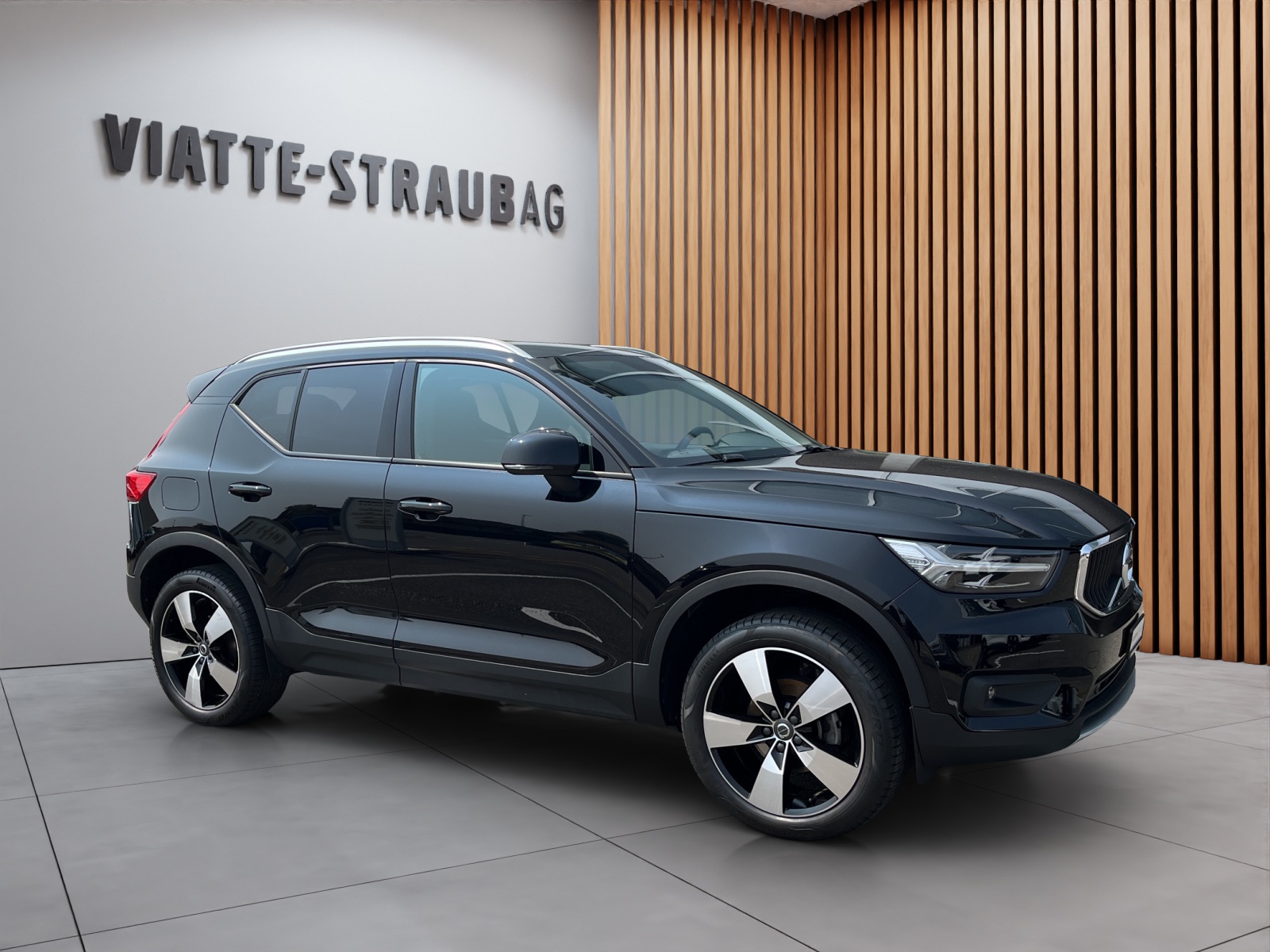 VOLVO XC40 1.5 T2 Xcite-image-2