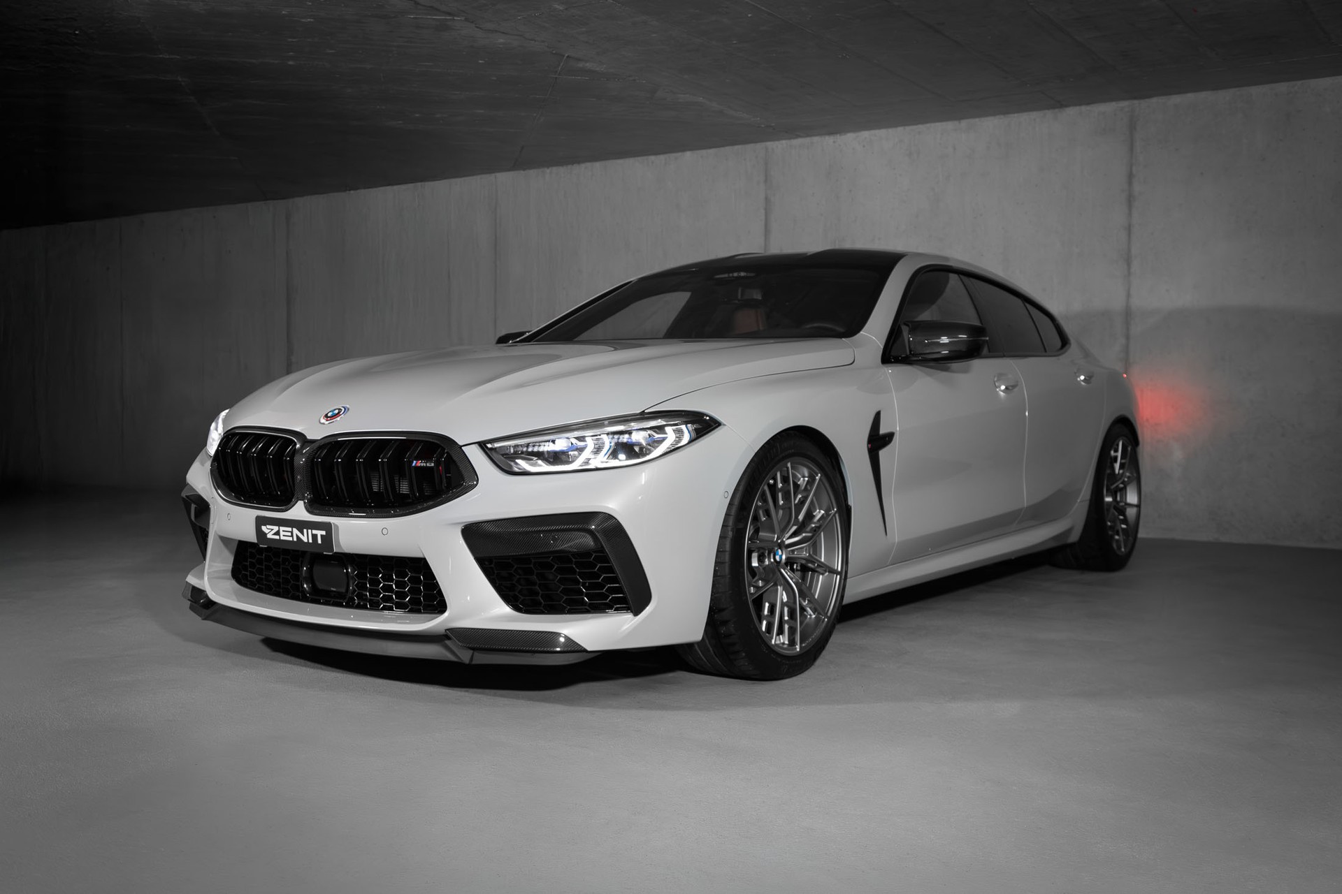 BMW M8 xDrive M Competition Edition PIT-LANE No. 01/10 Steptronic-image-6