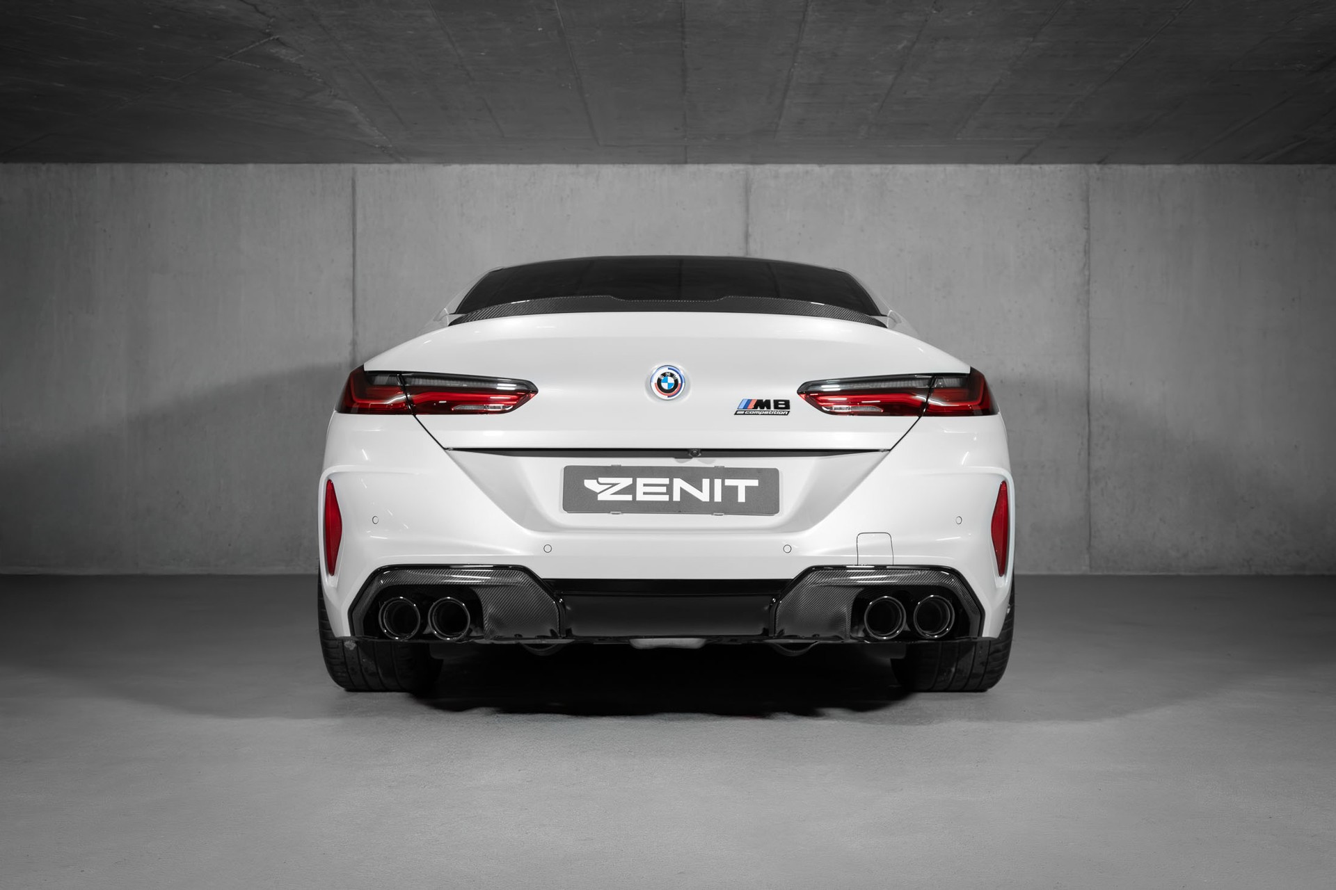 BMW M8 xDrive M Competition Edition PIT-LANE No. 01/10 Steptronic-image-10