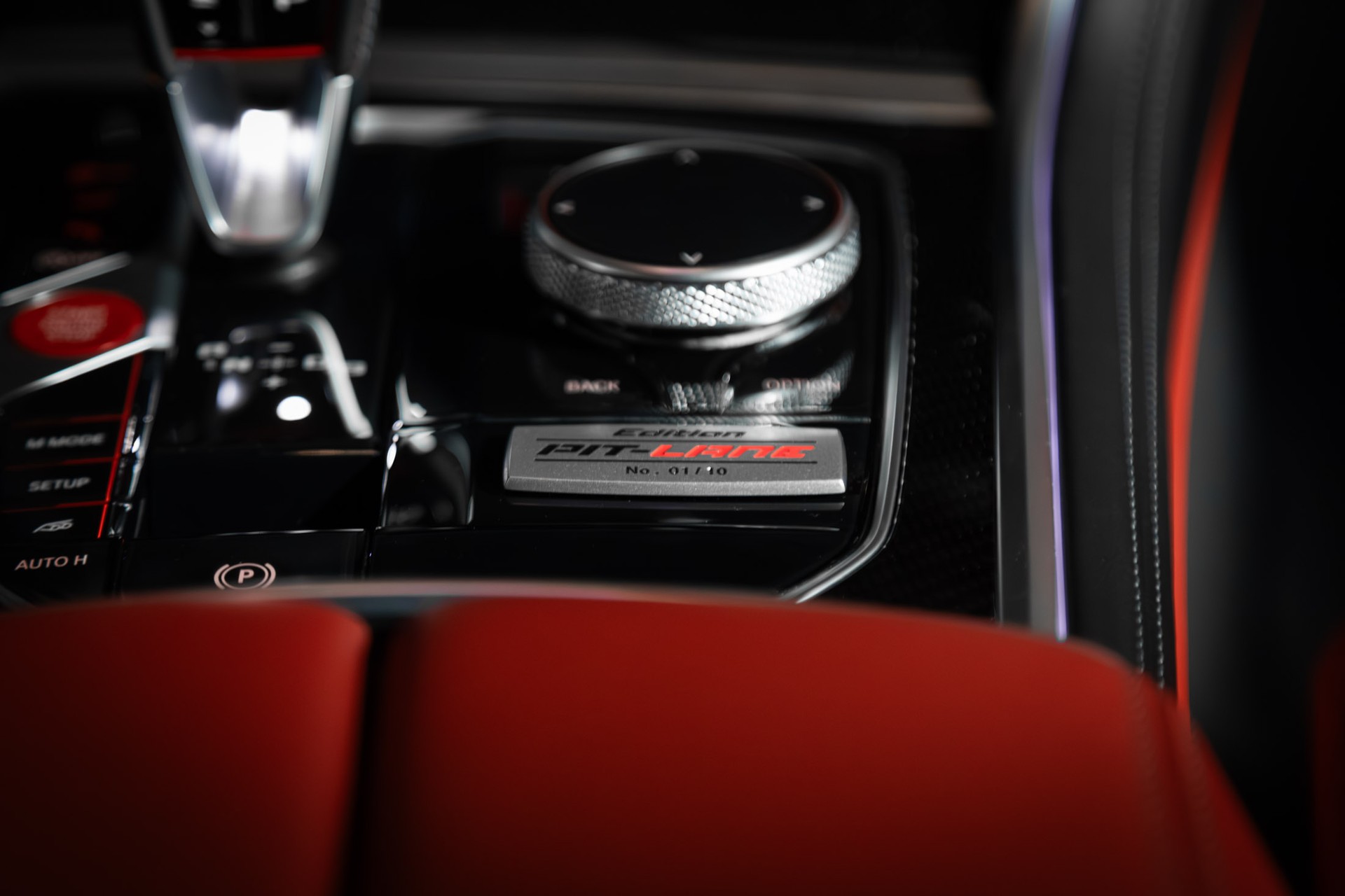BMW M8 xDrive M Competition Edition PIT-LANE No. 01/10 Steptronic-image-17