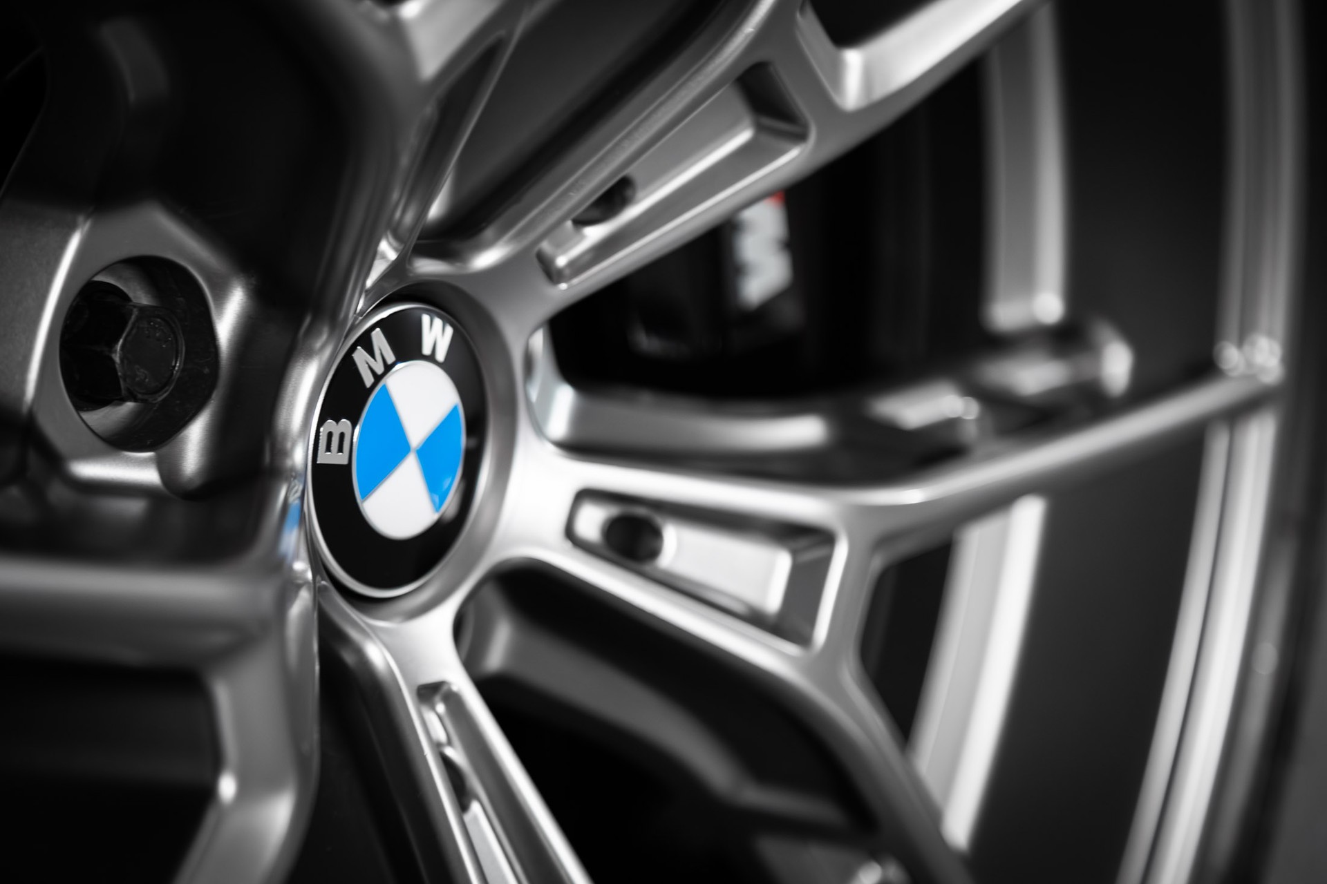 BMW M8 xDrive M Competition Edition PIT-LANE No. 01/10 Steptronic-image-9