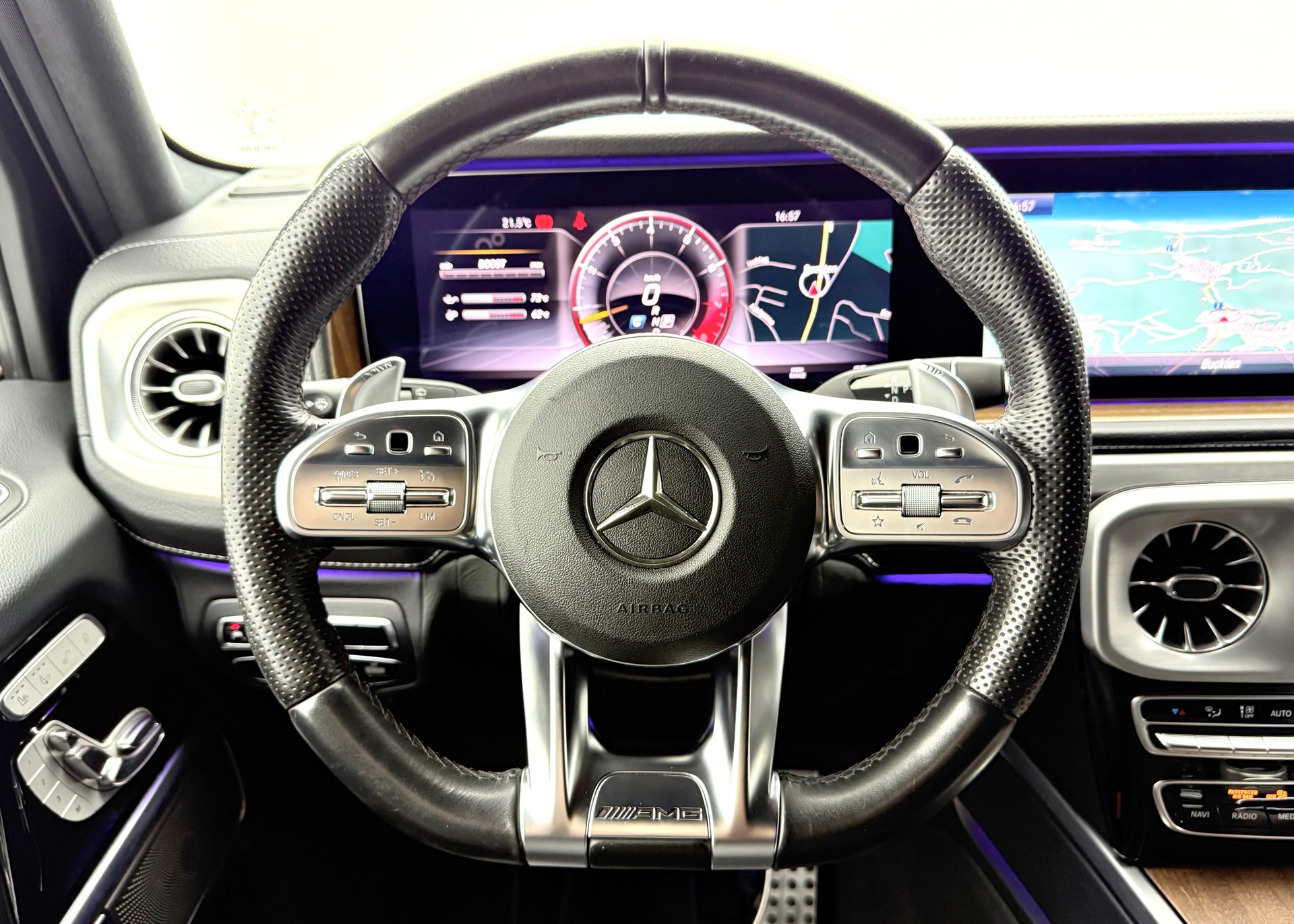 MERCEDES-BENZ G 63 AMG Speedshift Plus G-Tronic-image-8