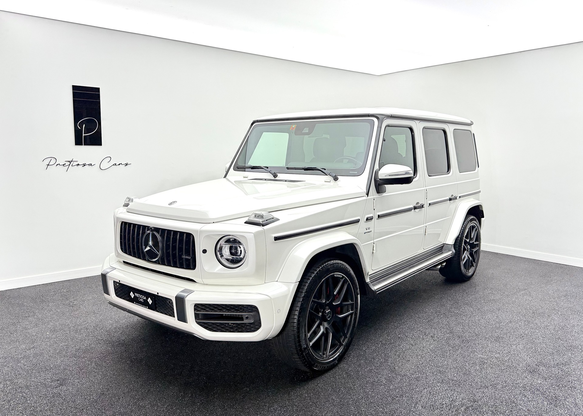 MERCEDES-BENZ G 63 AMG Speedshift Plus G-Tronic-showroom-element-1