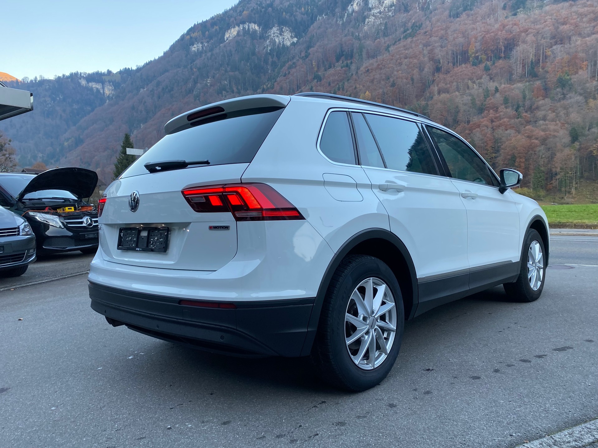 VW Tiguan 2.0 TDI SCR Comfortline 4Motion DSG-image-9