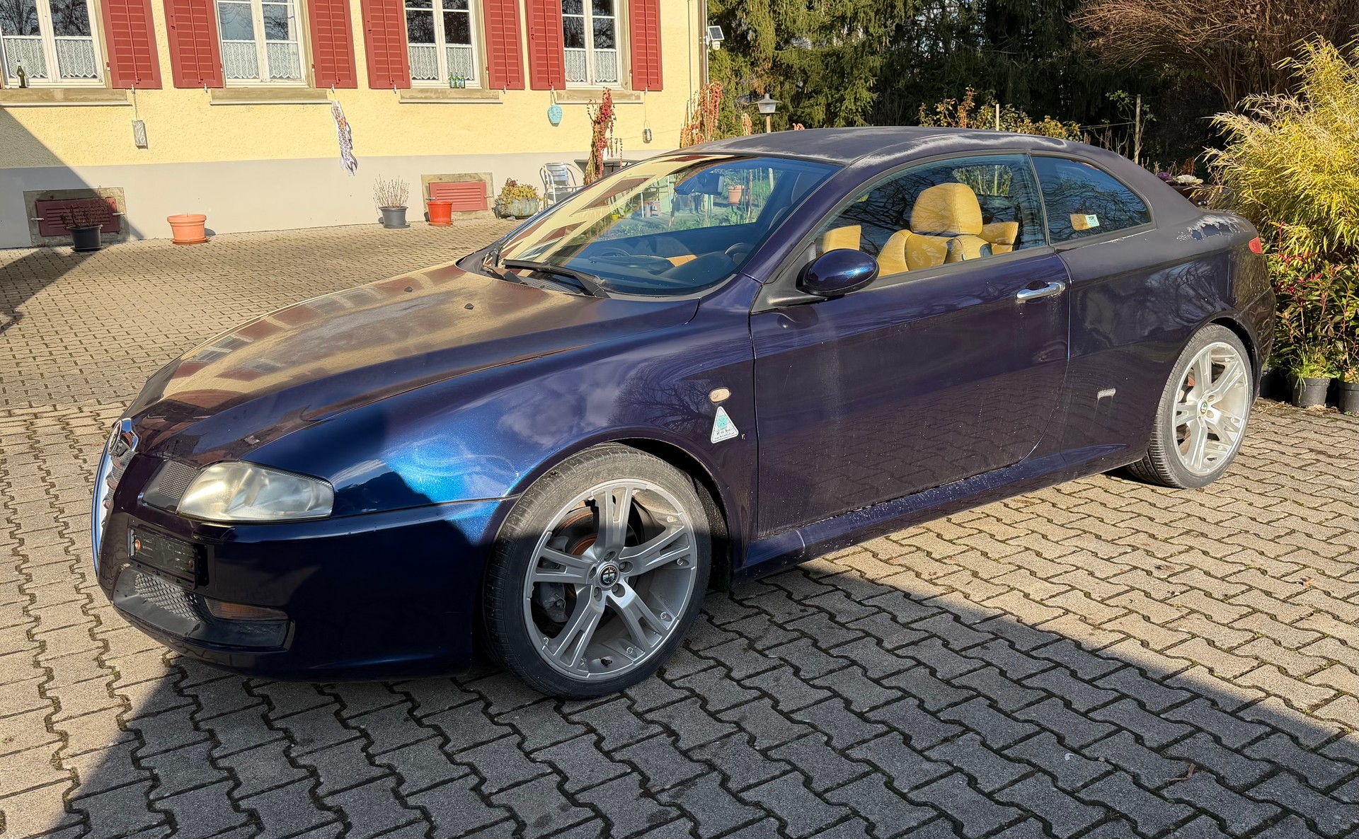 ALFA ROMEO GT 2.0 JTS Distinctive SLSPD-image-2