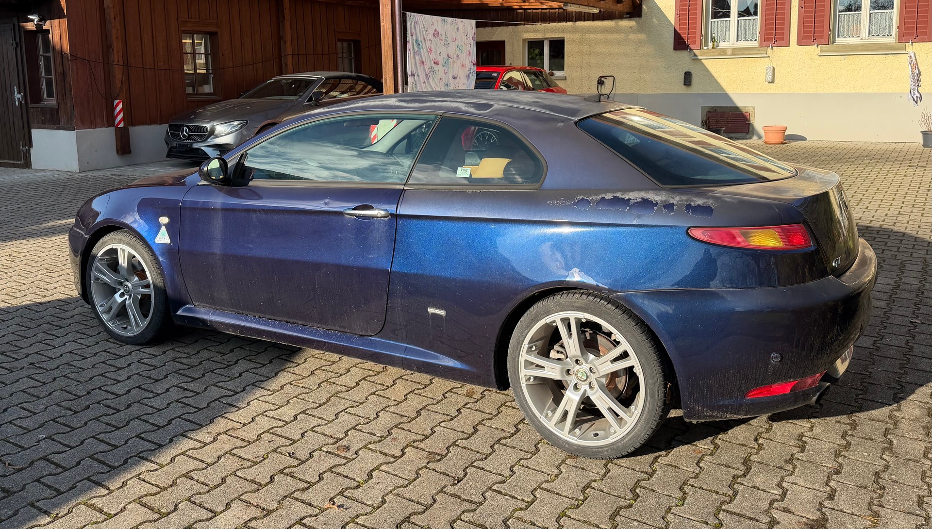 ALFA ROMEO GT 2.0 JTS Distinctive SLSPD-image-3