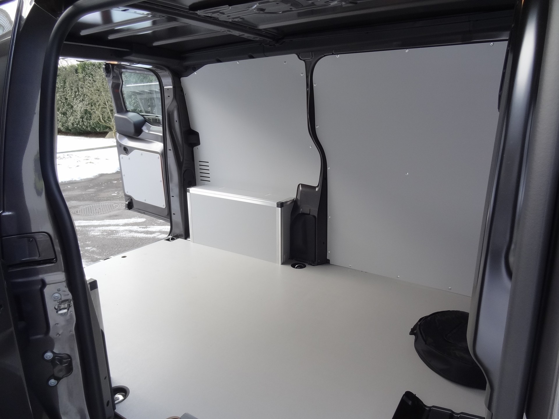 PEUGEOT Expert 75 KWh Standard-image-15