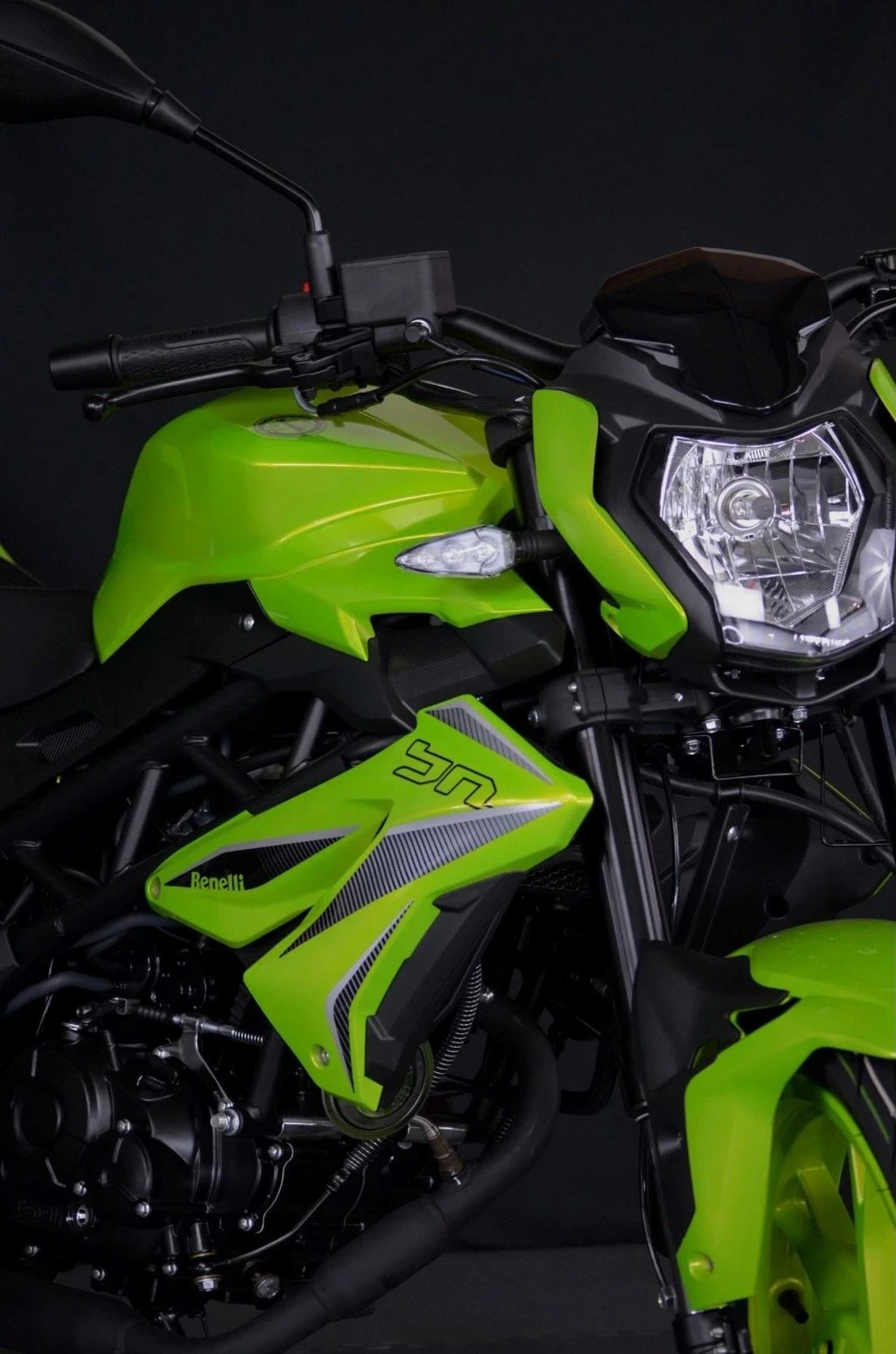 BENELLI BN 125-showroom-element-2