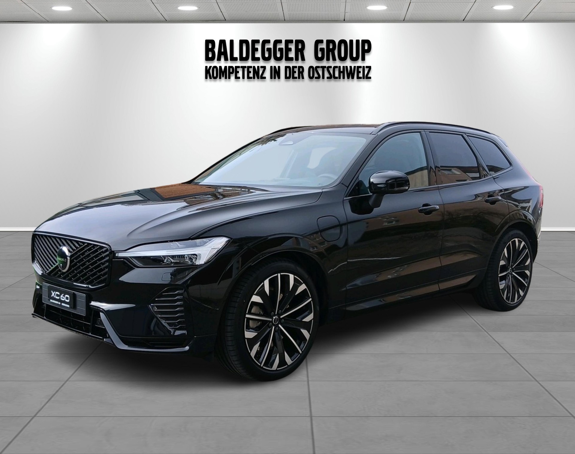 VOLVO XC60 2.0 T8 TE Ultra Dark eAWD-image-1