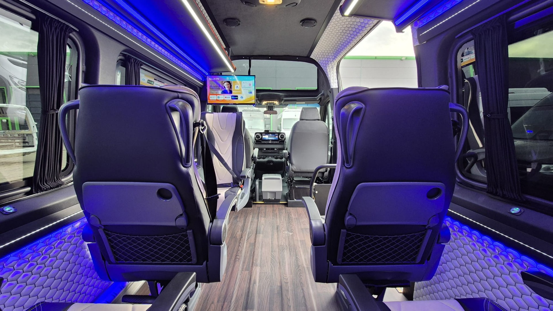 MERCEDES-BENZ MERCEDES-BENZ Sprinter 319 CDI Standard 9G-TRONIC-image-3