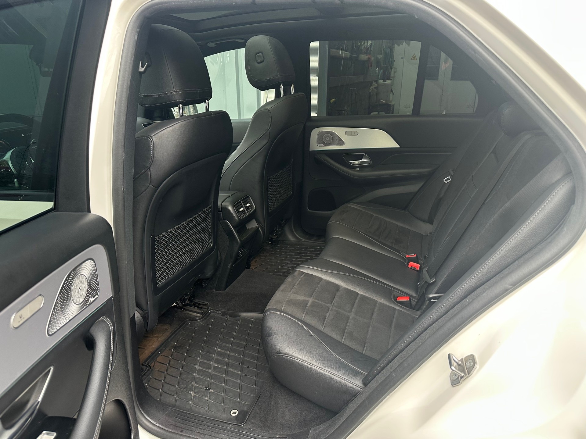 MERCEDES-BENZ GLE 300 d 4Matic AMG Line 9G-Tronic-image-7