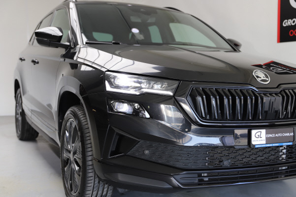 SKODA Karoq 1.5TSI SportLine-image-1
