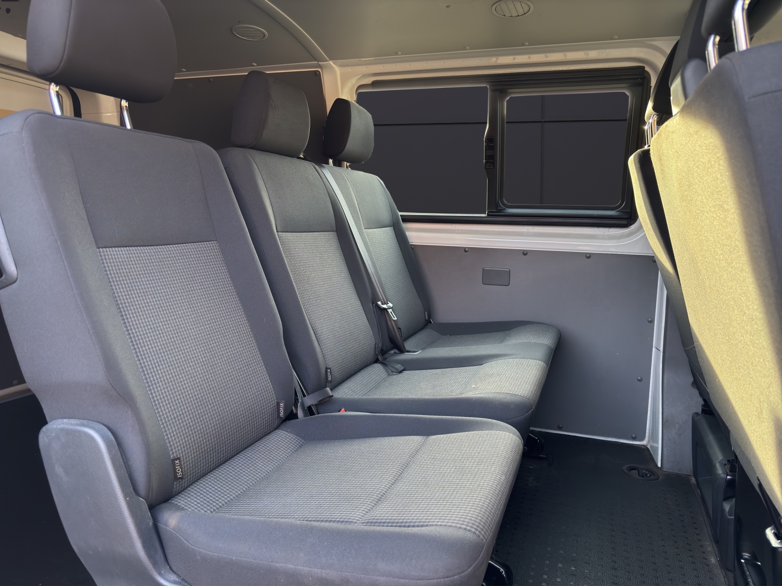 VW T6.1 2.0 TDI-image-13