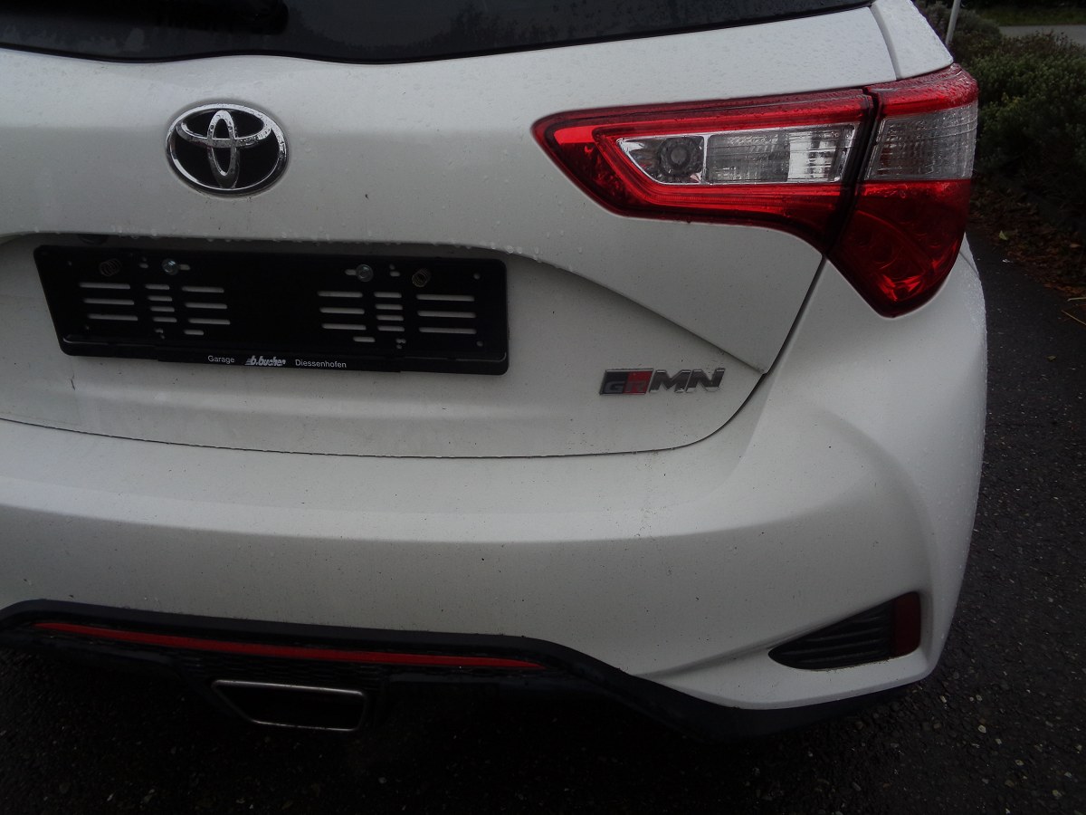 TOYOTA Yaris 1.8 GRMN Limited Edition-image-6