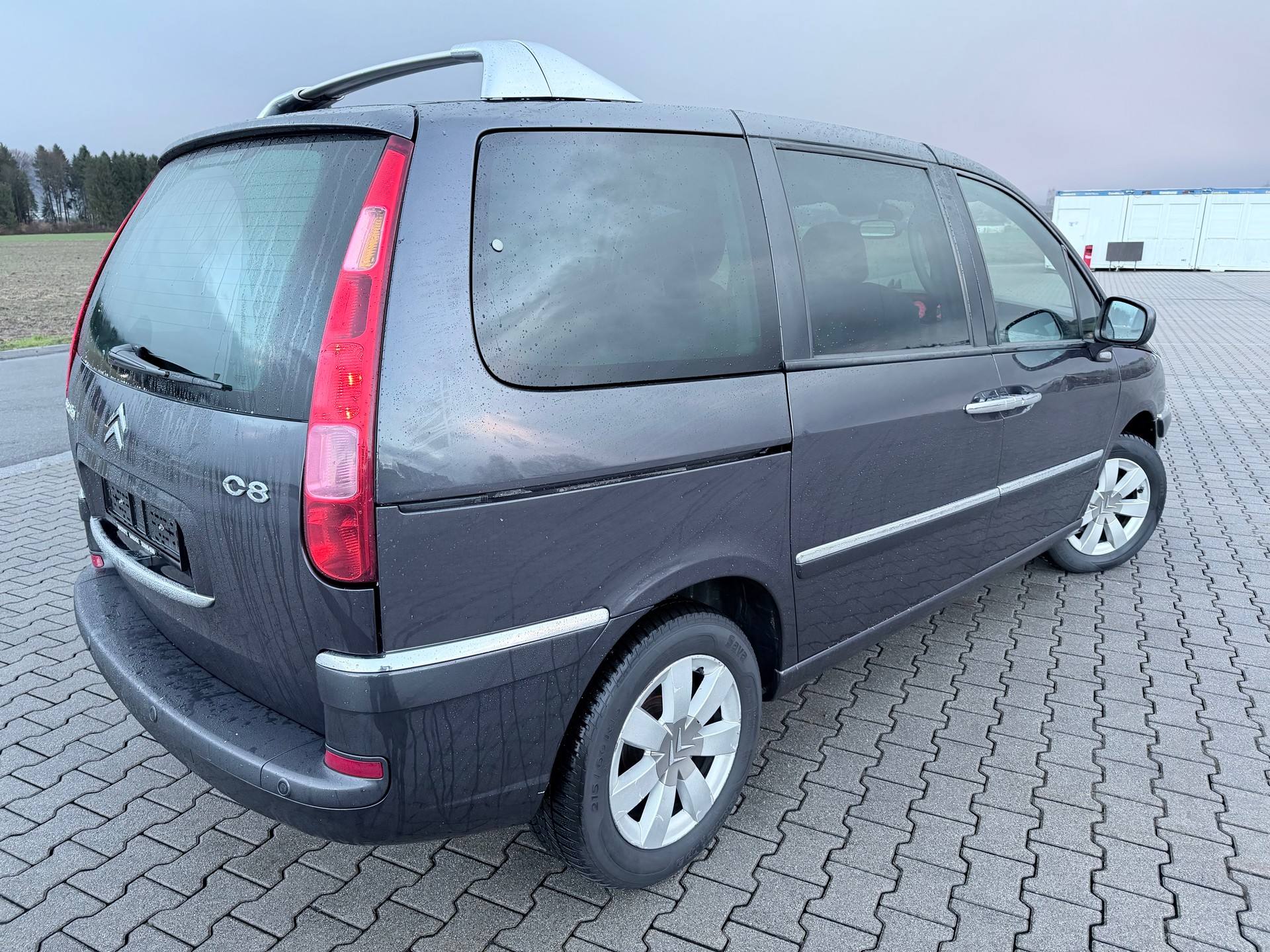 CITROEN C8 2.0 16V HDi Exclusive 7 Sitzplätze-image-3
