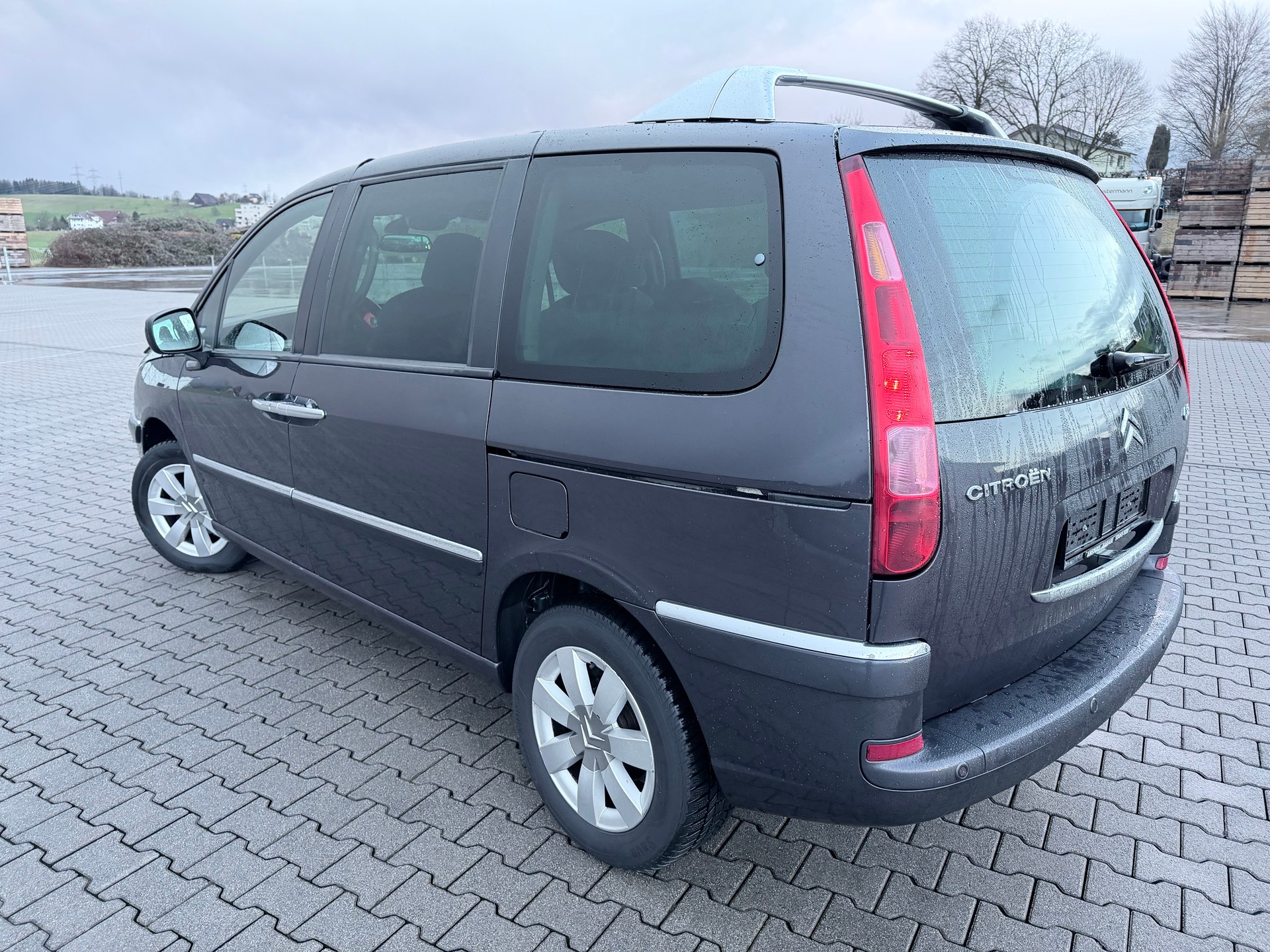 CITROEN C8 2.0 16V HDi Exclusive 7 Sitzplätze-image-2