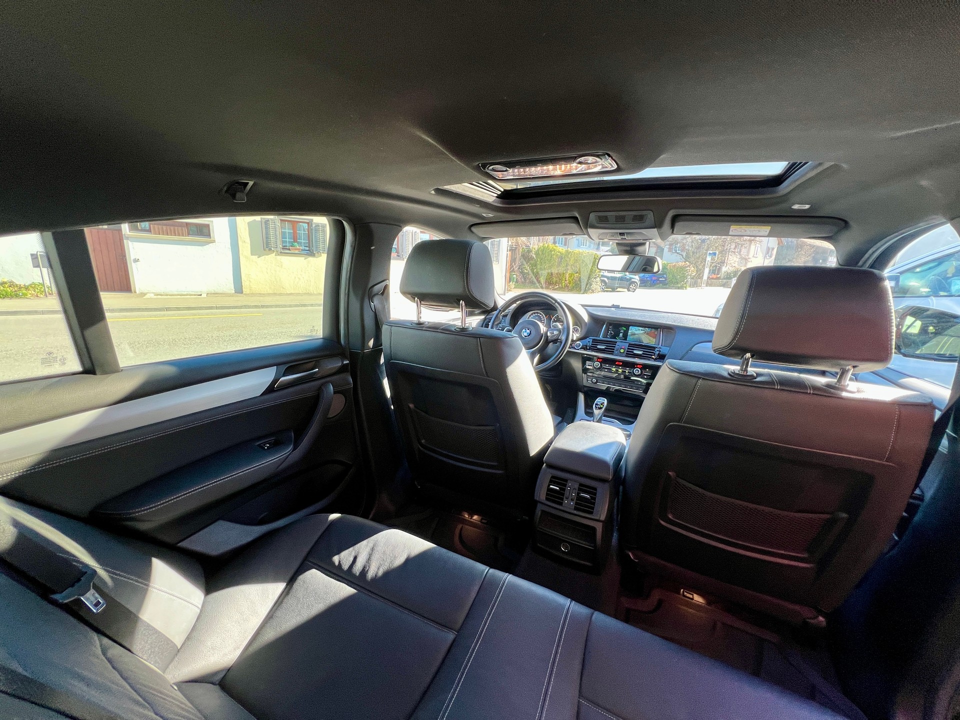 BMW X4 M 40i Steptronic-image-18