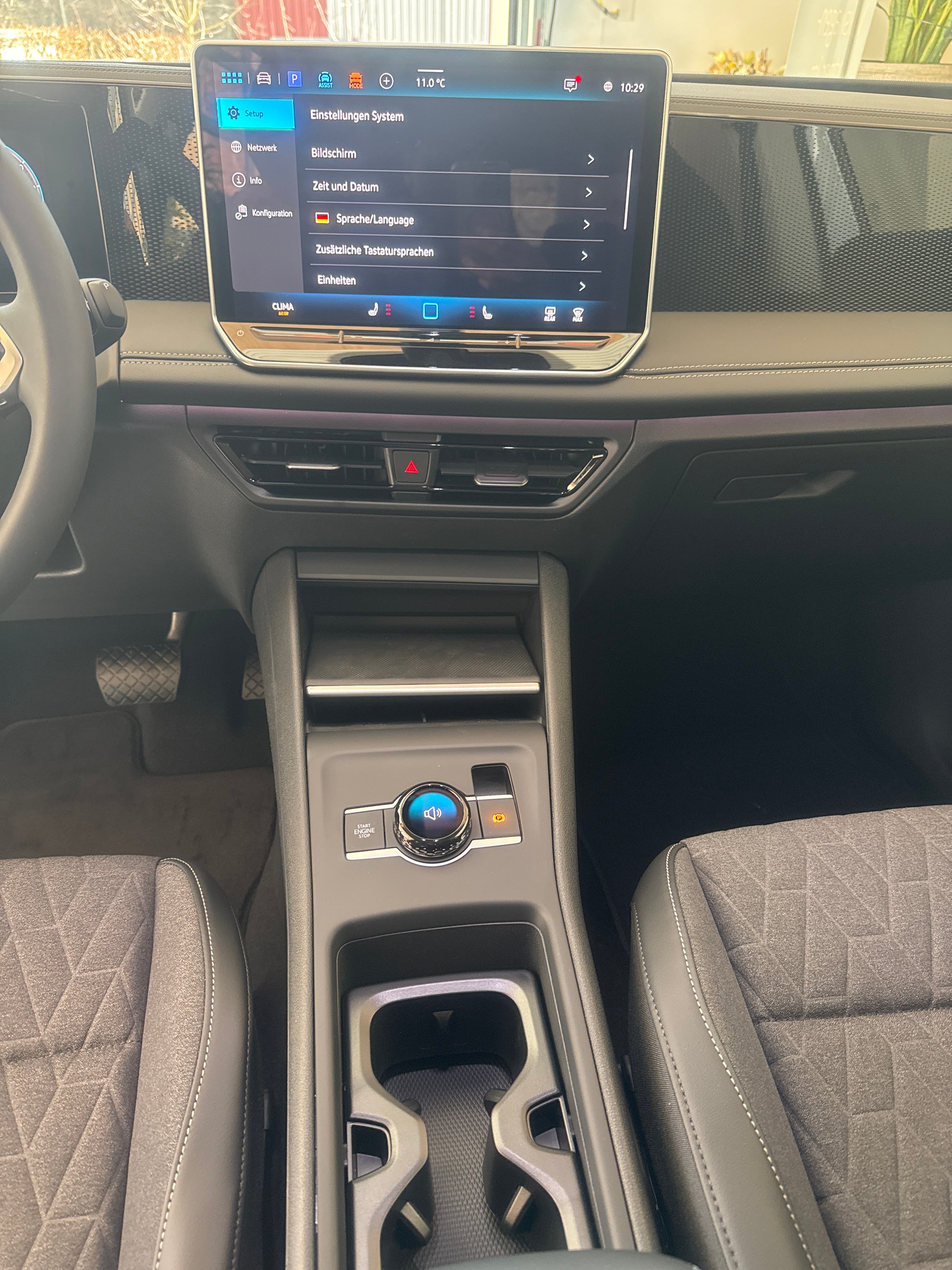 VW Tiguan 2.0 TSI Life United DSG 4motion-image-7