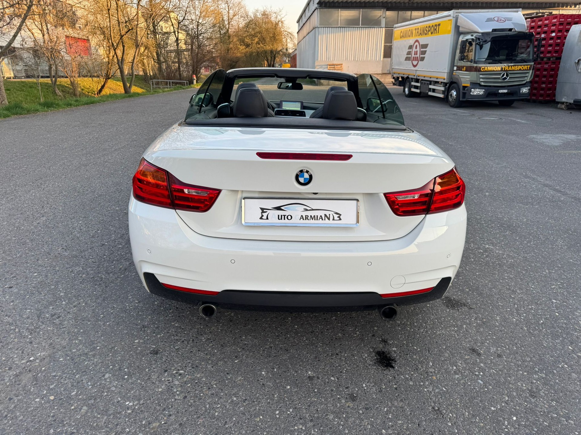BMW 435i Cabriolet xDrive M Sport Steptronic-image-12