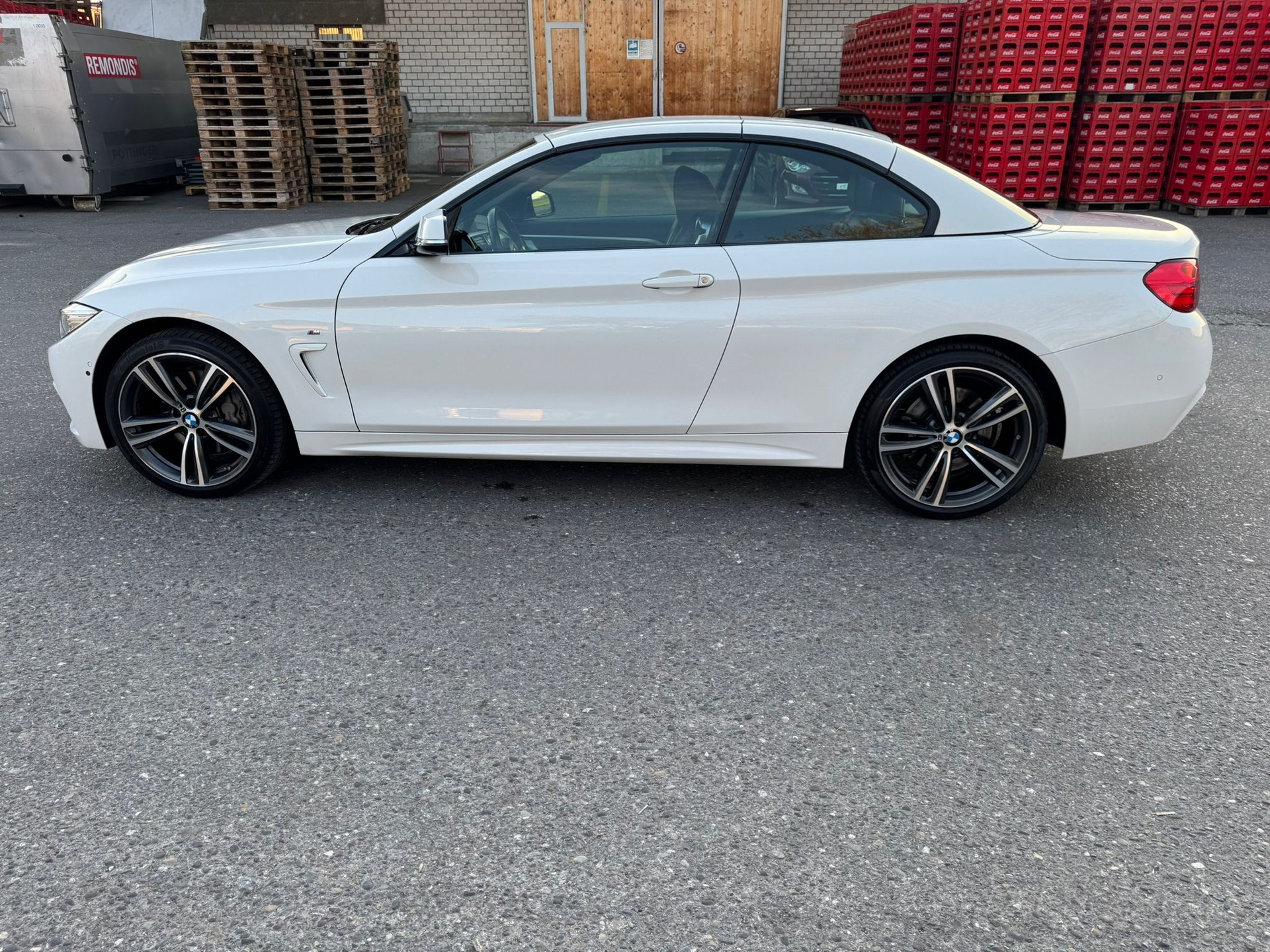 BMW 435i Cabriolet xDrive M Sport Steptronic-image-8