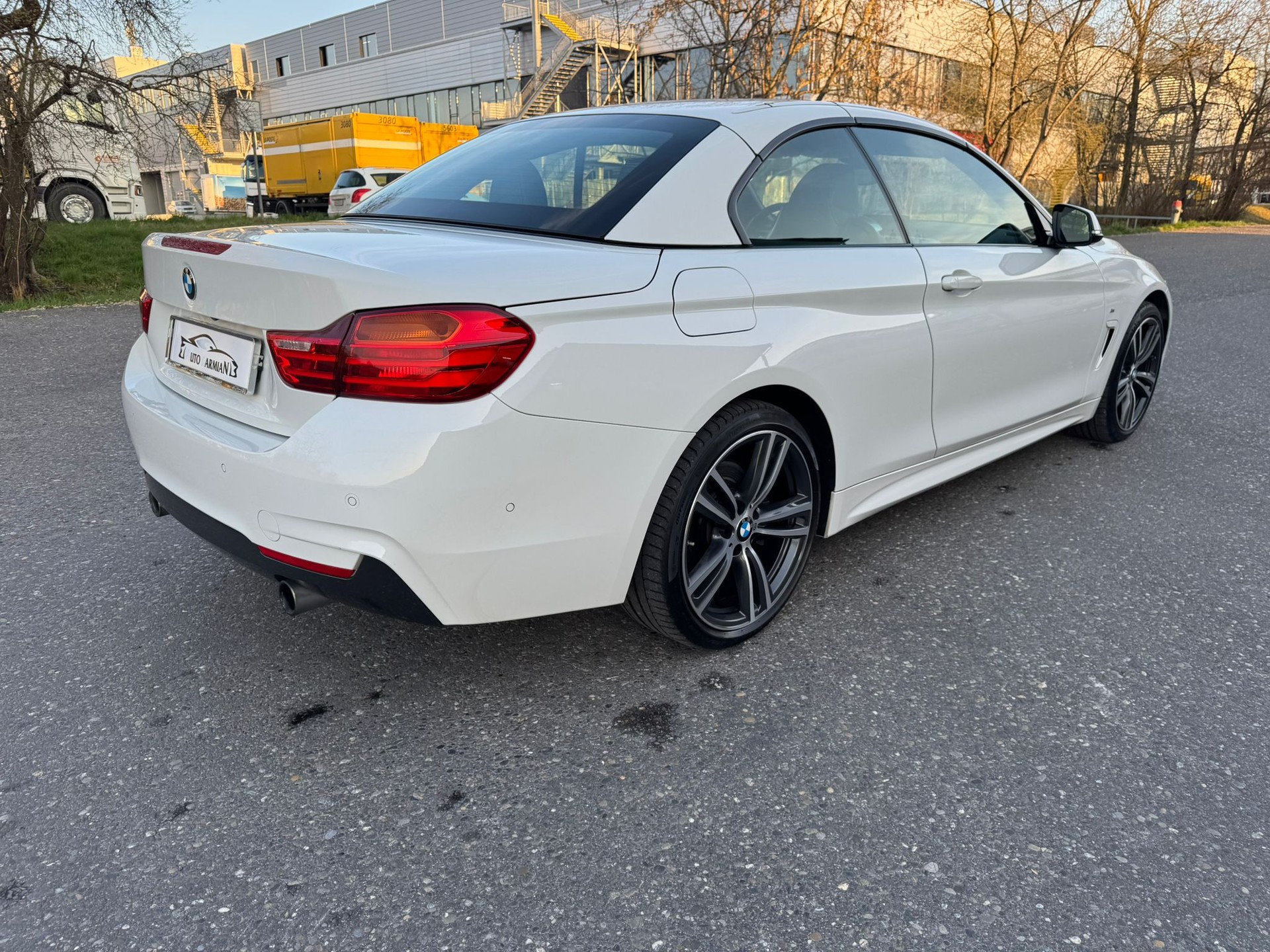 BMW 435i Cabriolet xDrive M Sport Steptronic-image-5