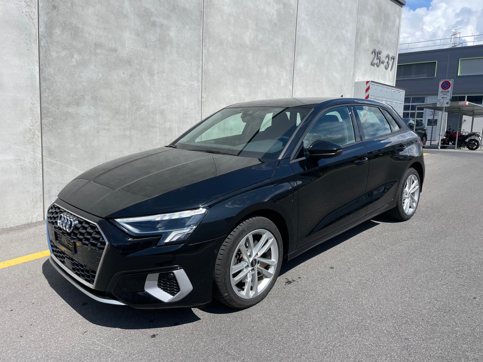AUDI A3 Sportback 40 TFSI e S line S-tronic (35)-image-0