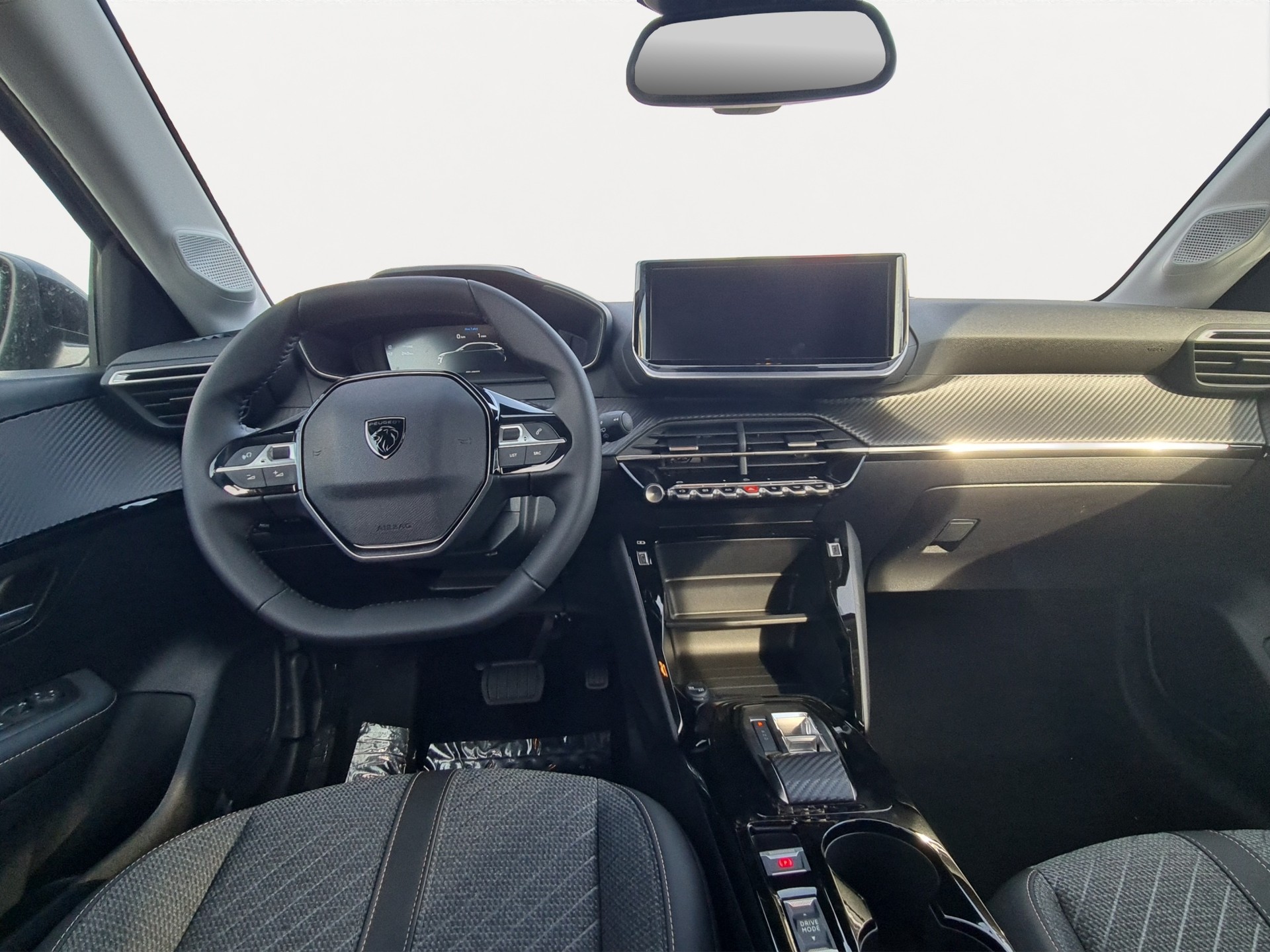 PEUGEOT 208 1.2 MHEV 110 Allure-image-11