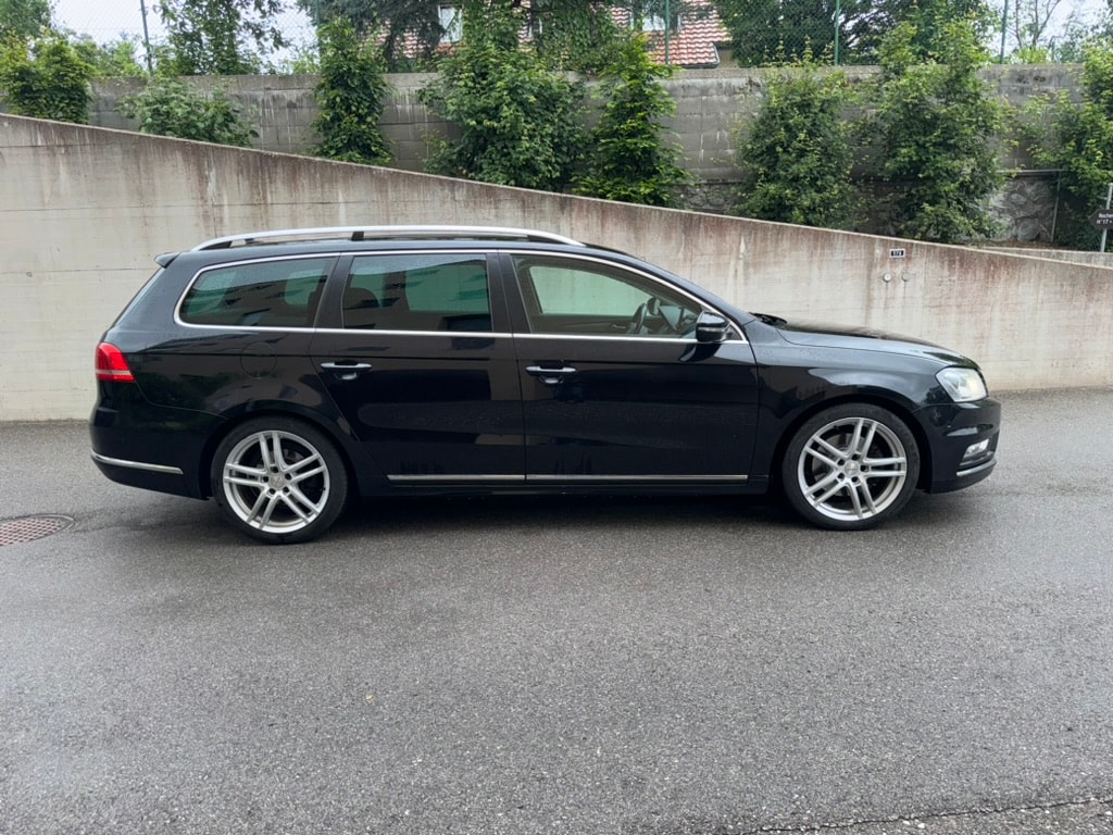 VW Passat Variant 2.0 TDI BMT R-Design 4M DSG-image-1