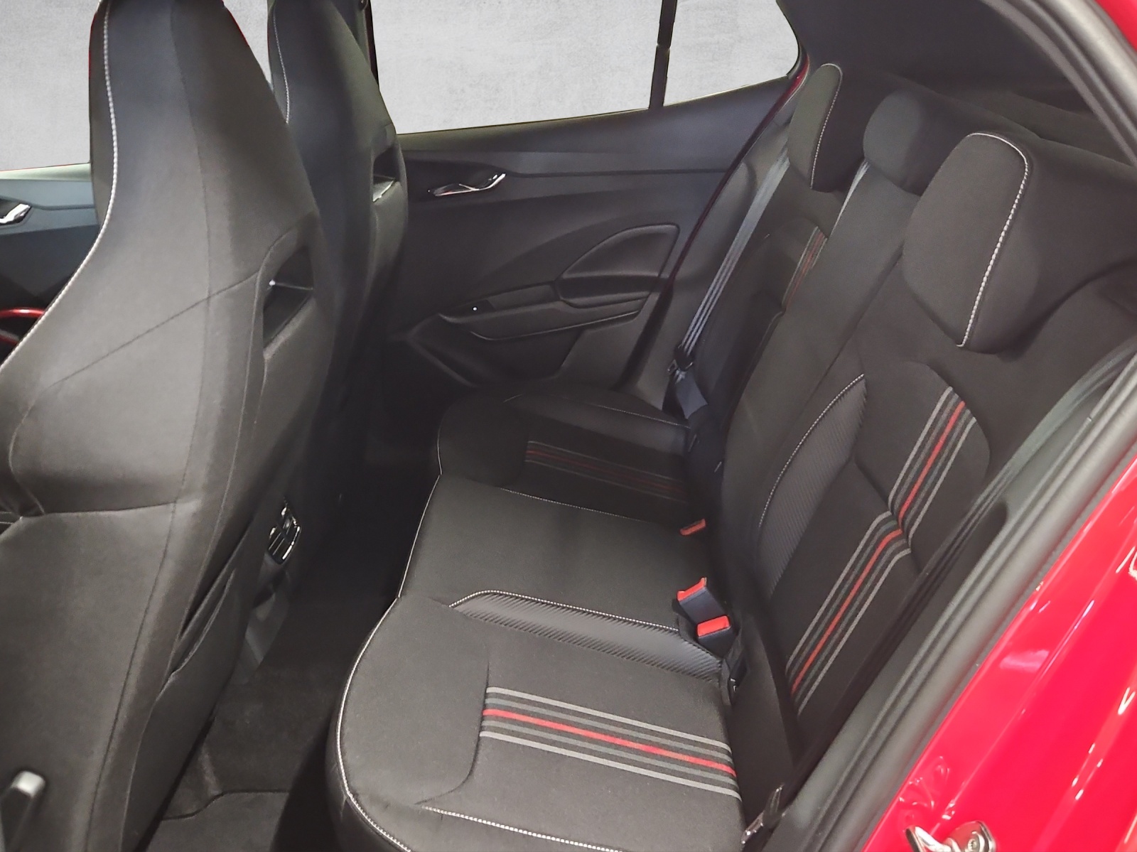 SKODA Fabia 1.0 TSI Monte Carlo DSG-image-8
