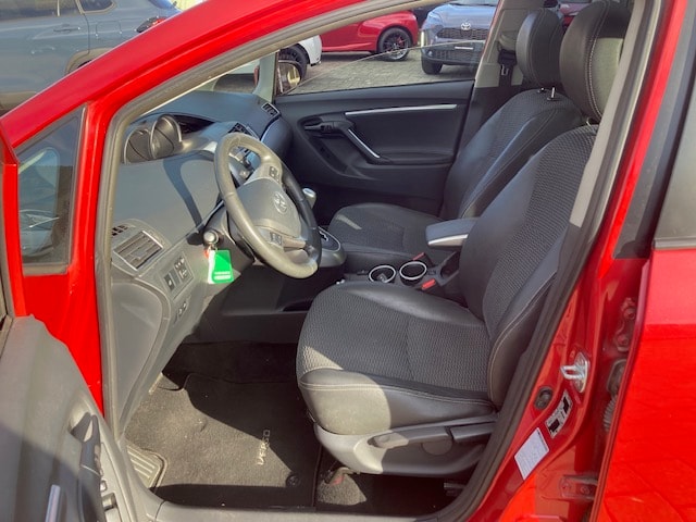 TOYOTA Verso 1.8 Sol Multidrive S-image-8