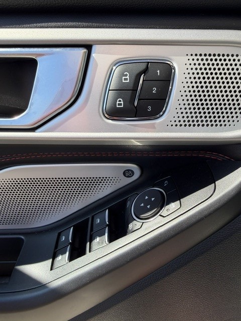 FORD Explorer 3.0 V6 Plug-in Hybrid ST-Line-image-14